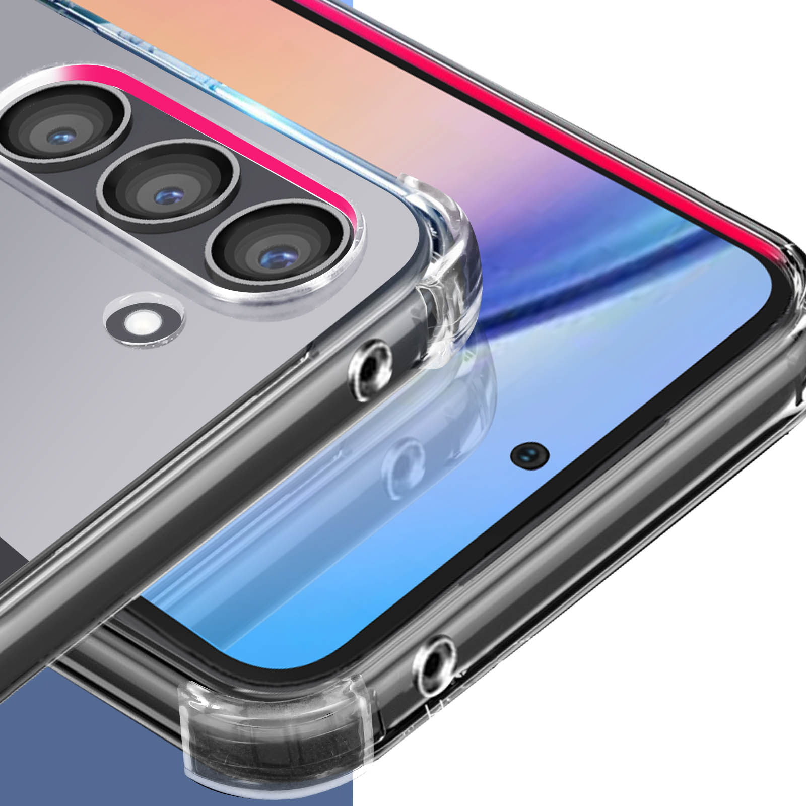 Primo piano di un telefono con una custodia trasparente. La custodia è intorno alla fotocamera del telefono.