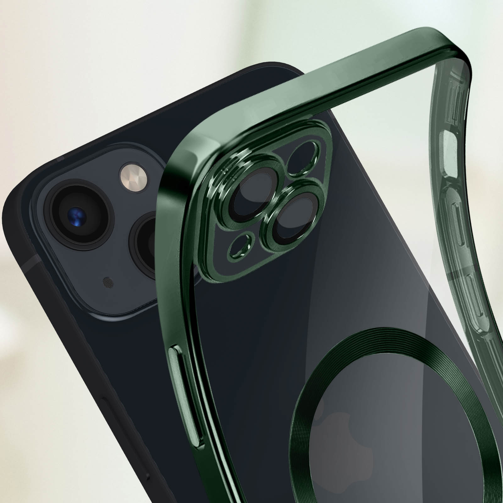 Un telefono con una custodia verde. La custodia ha un ritaglio per la fotocamera ed è trasparente.