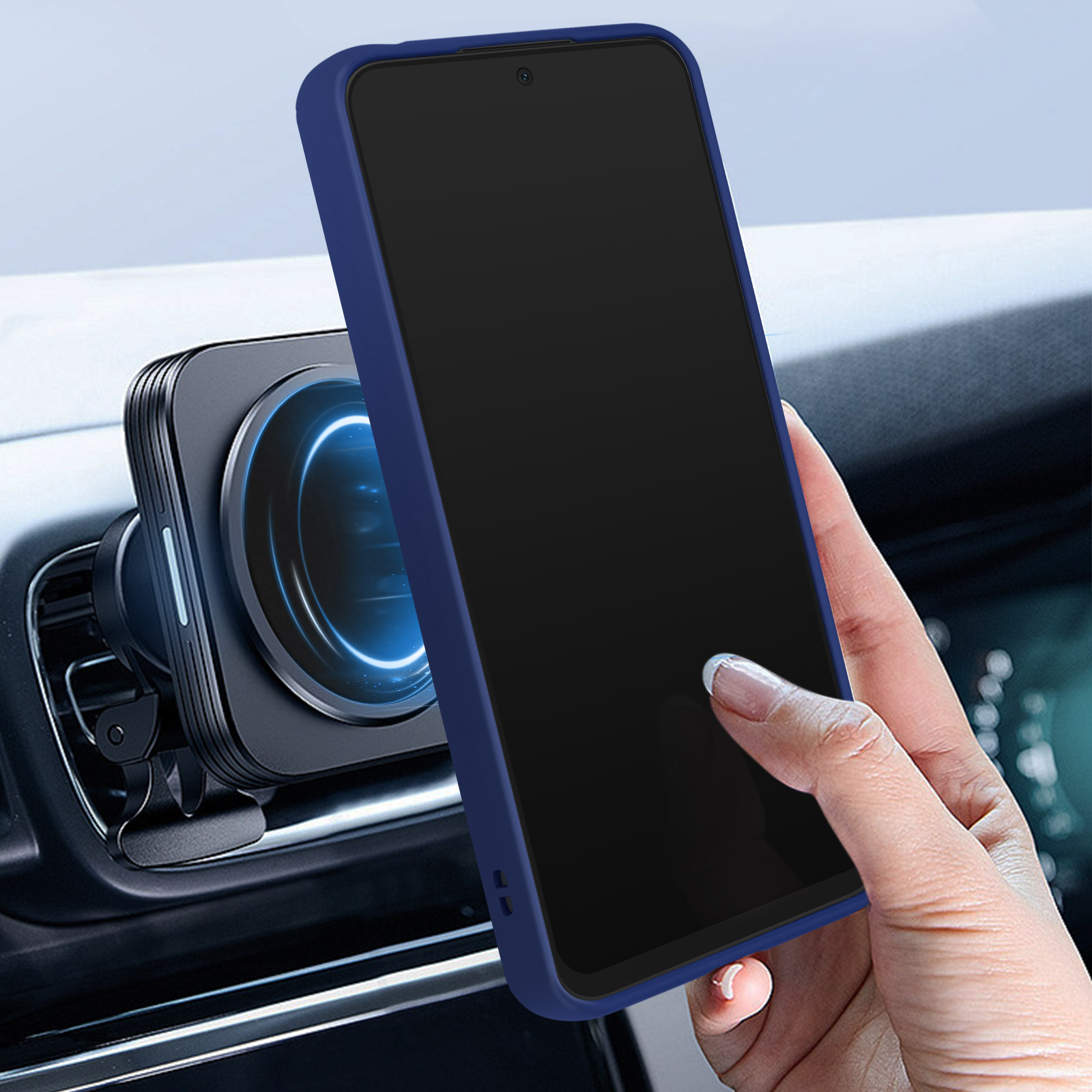 Un telefono in una custodia blu è montato sul cruscotto di un'auto.