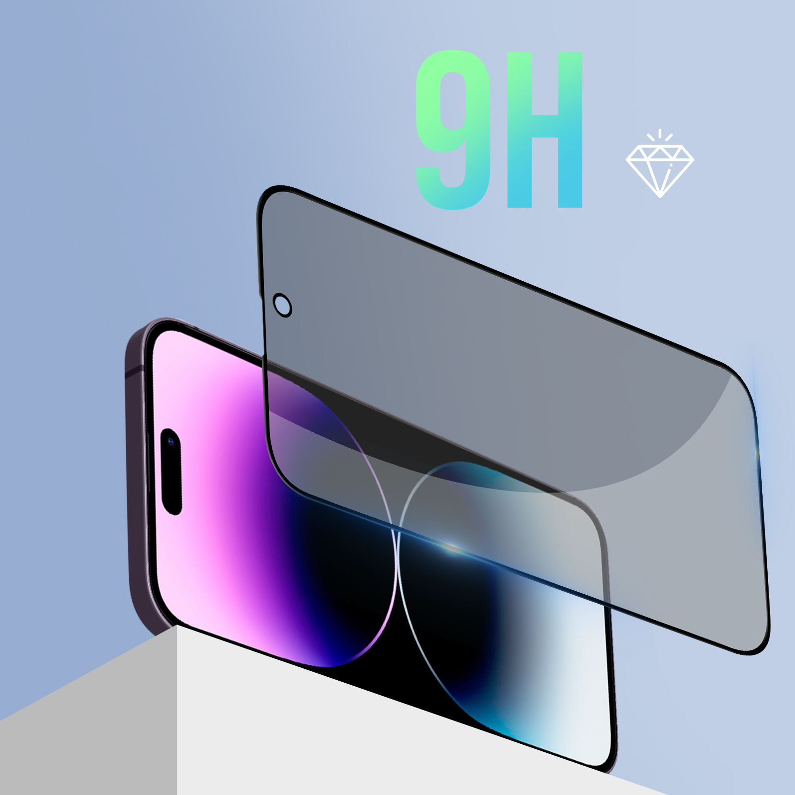 Smartphone con protezione schermo. Il telefono è viola e si sta applicando una protezione schermo.