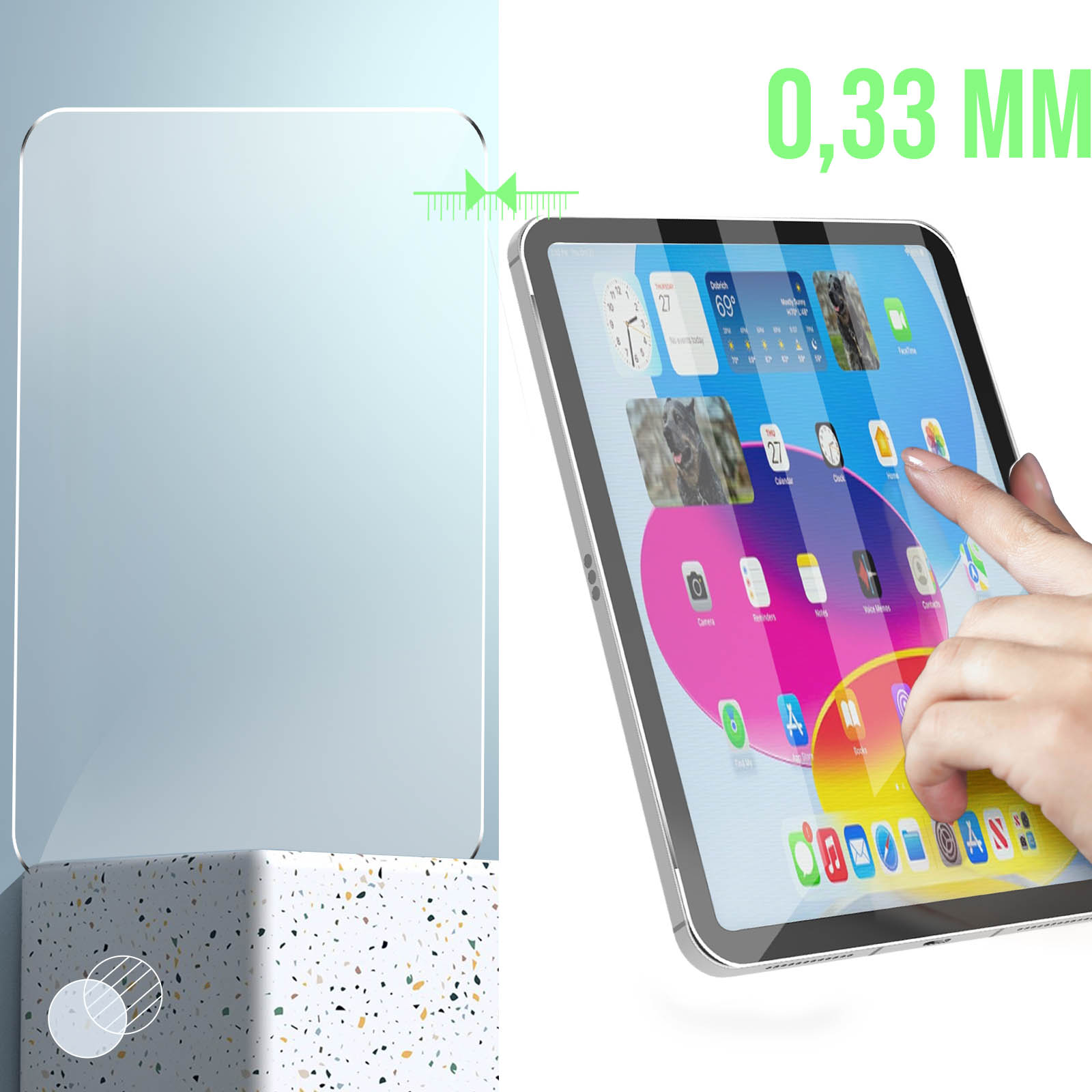 Pellicola protettiva iPad accanto a iPad con app. Testo '0,33 MM' visibile.