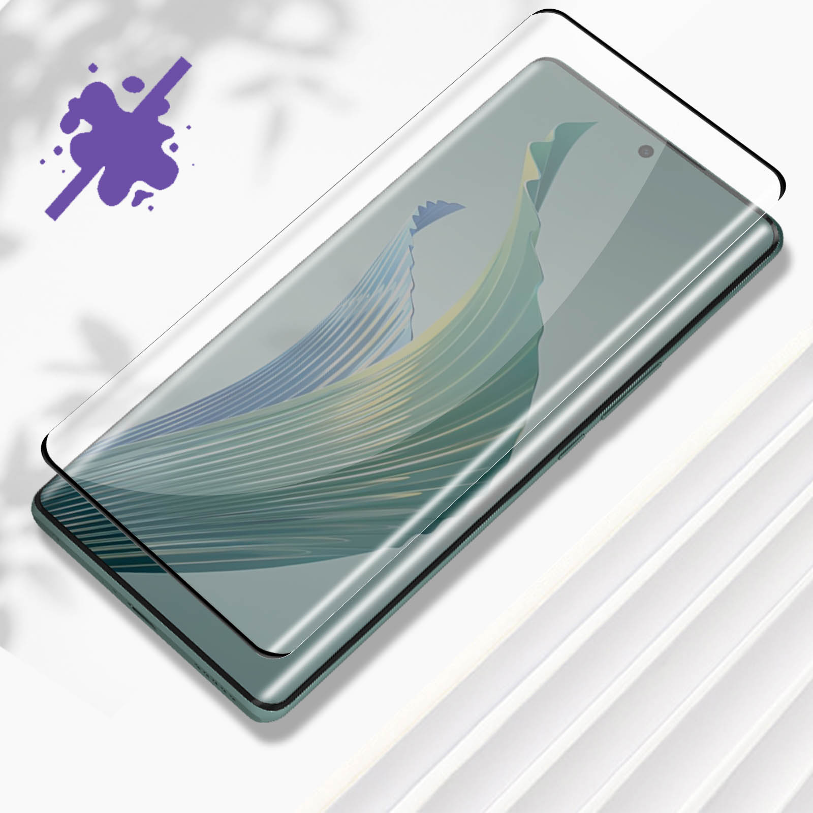 Un téléphone avec un protecteur d'écran. Une éclaboussure violette est en haut à gauche.