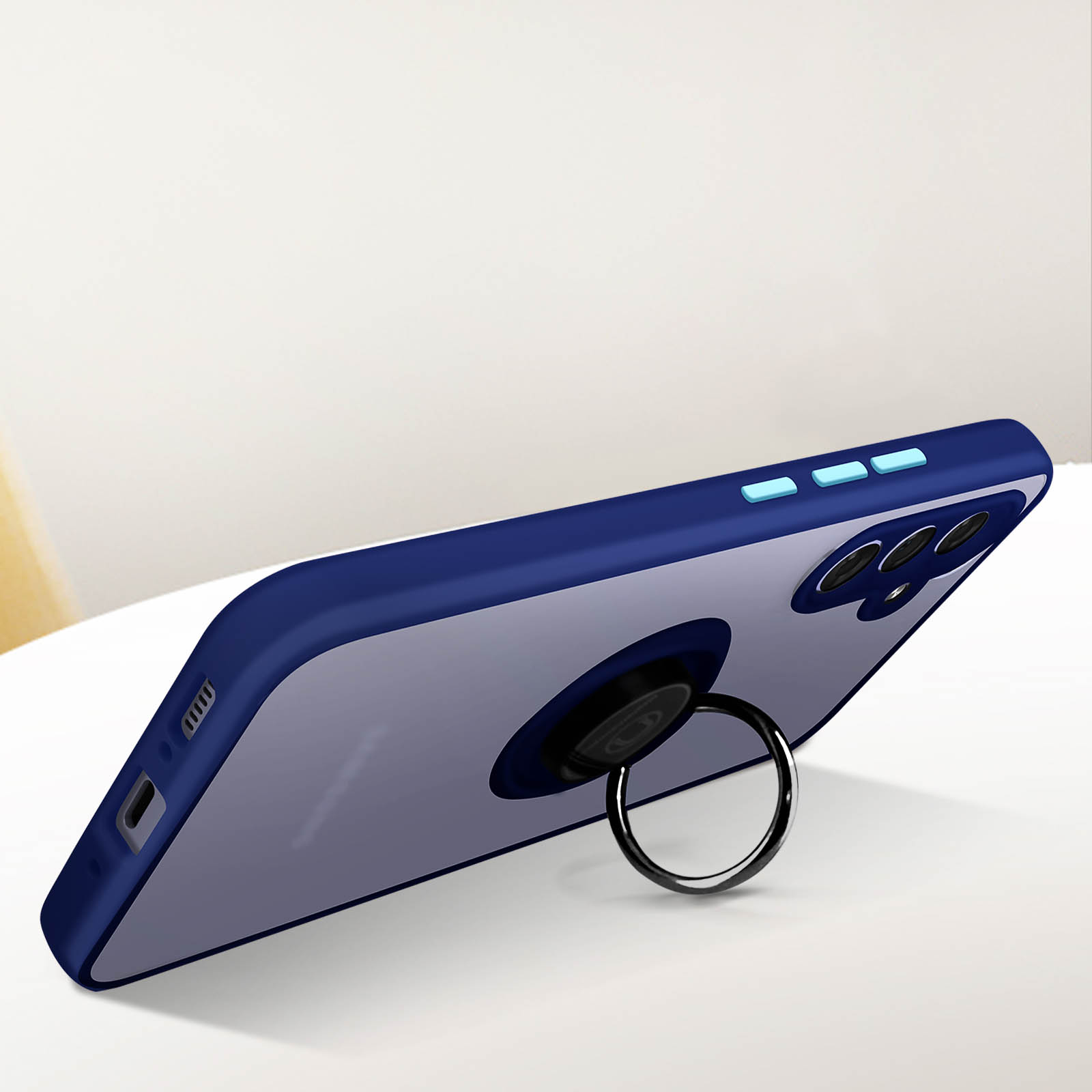 Telefono blu con supporto ad anello su superficie bianca.