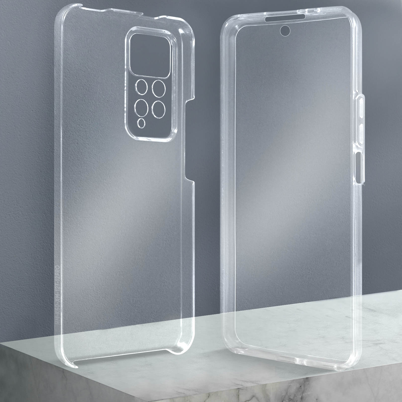 Deux coques de téléphone transparentes, montrant les vues avant et arrière. Elles sont sur une surface en marbre.