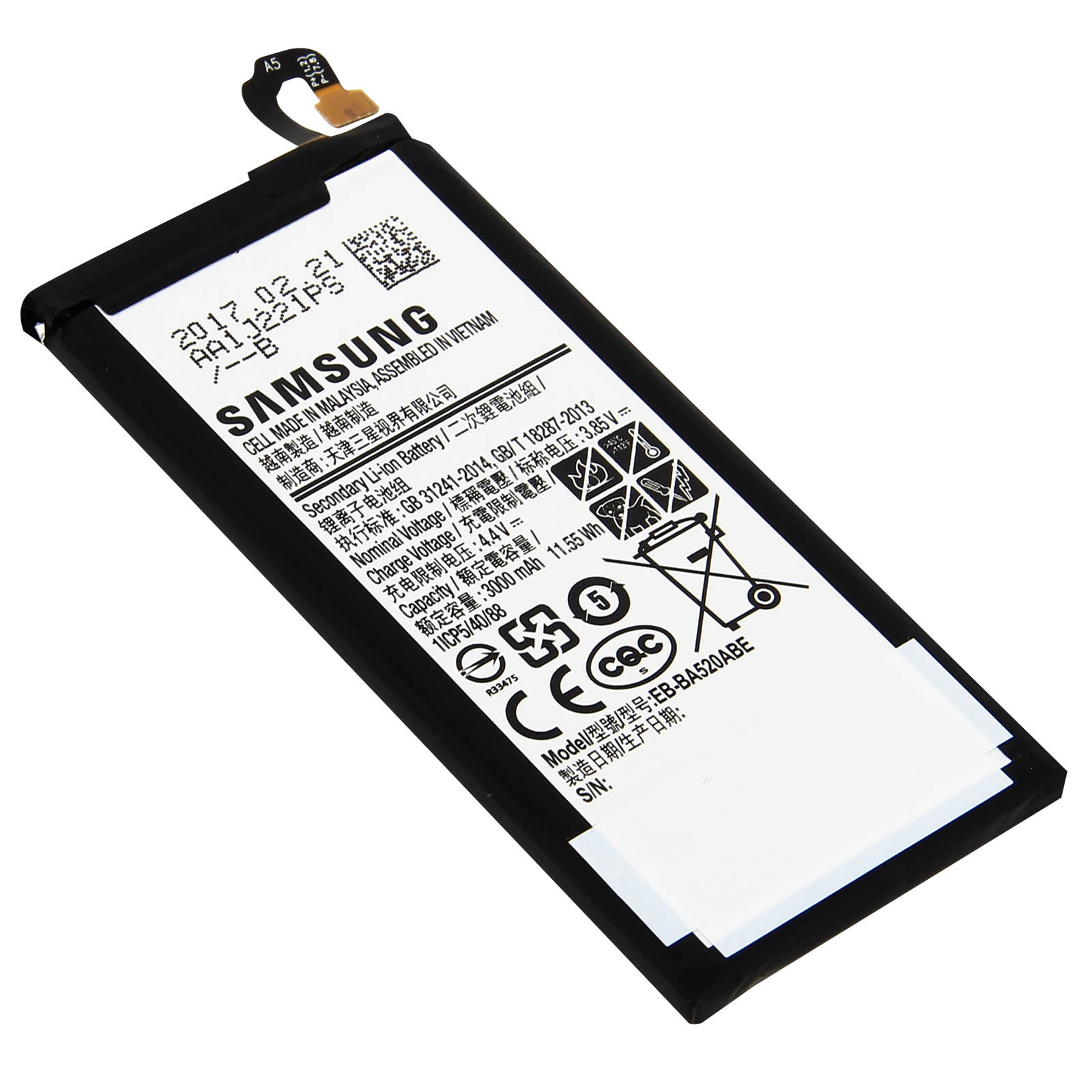 Batterie mit Etiketten, Symbolen und Datum. Weißer Hintergrund. Enthält CE- und RoHS-Logos.