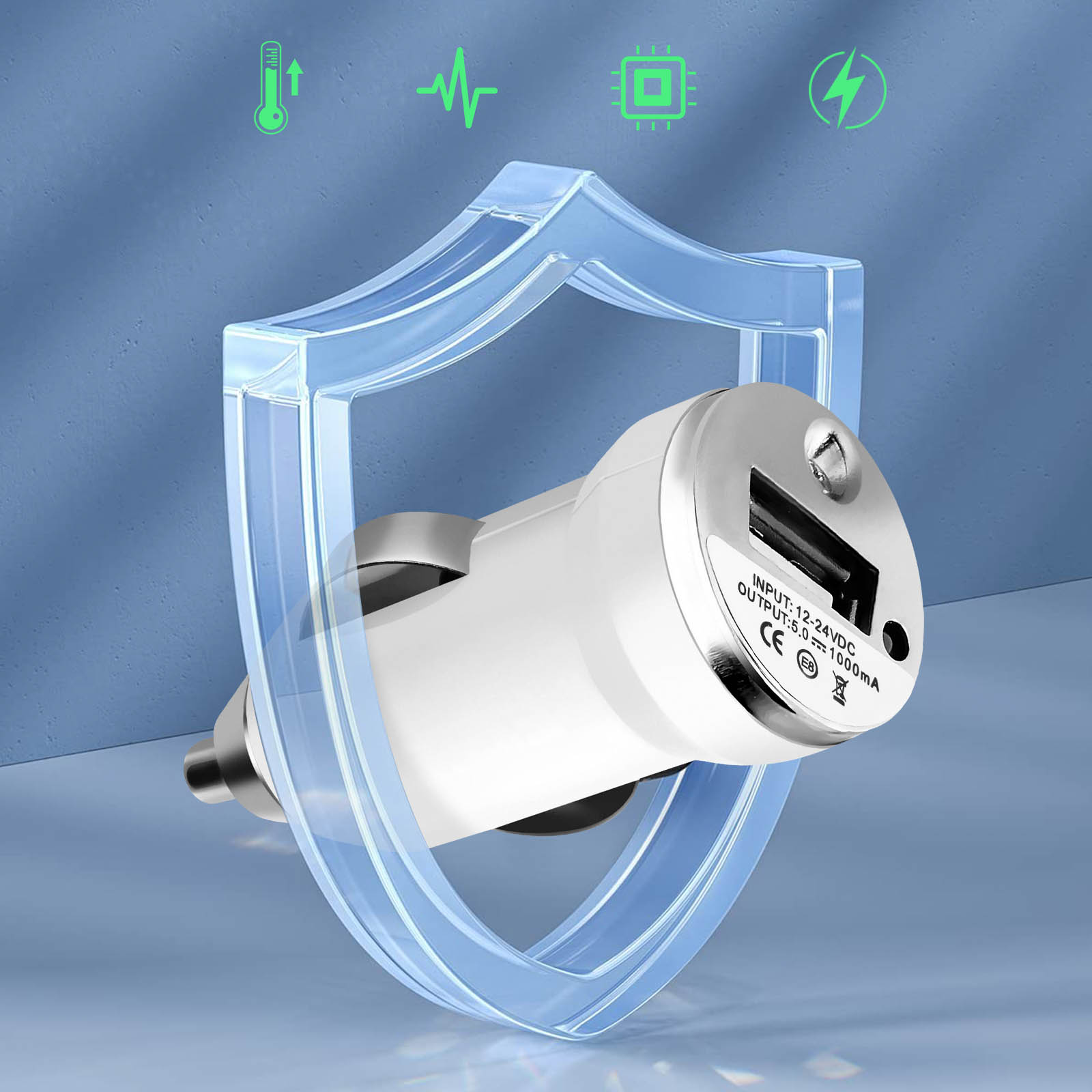 Caricabatterie per auto bianco con due porte USB. Icona scudo con grafica verde.
