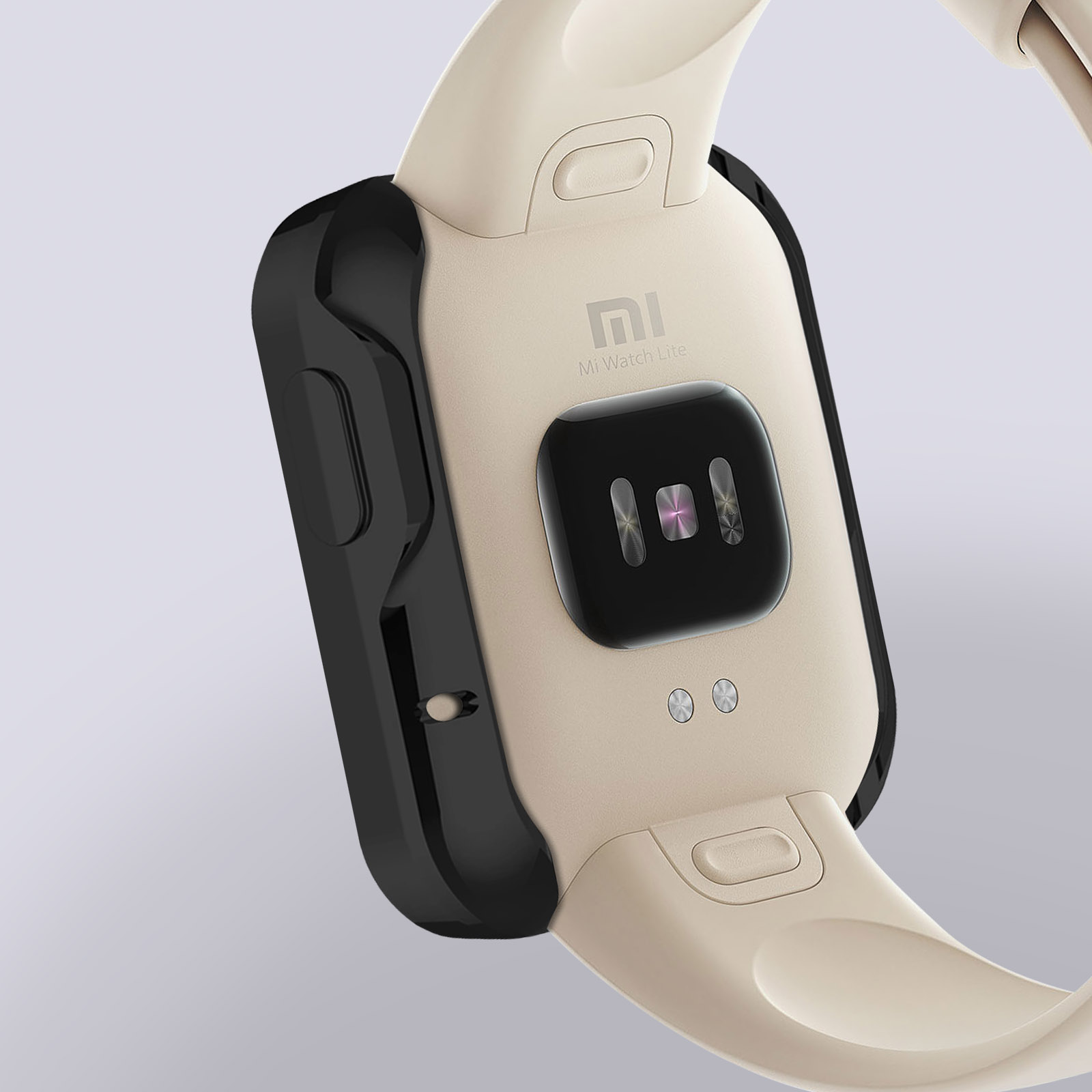 Rückseite einer Mi Watch Lite, beige mit schwarzem Rand, zeigt den Herzfrequenzsensor und das Armband.