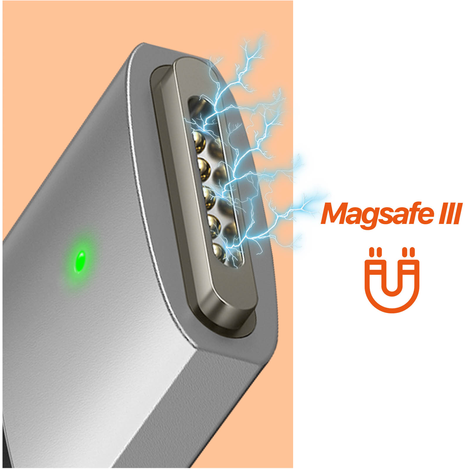 Primo piano di un connettore MagSafe argentato con luce verde.