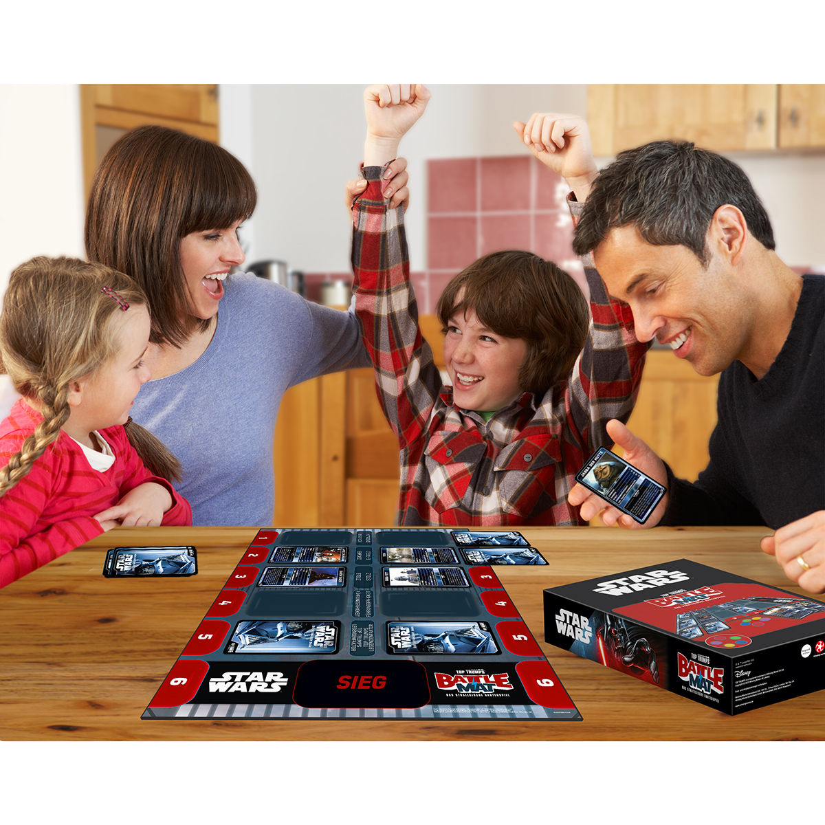 WINNING MOVES Battle Mat - Star Wars inkl. Top Trumps Kartenspiele