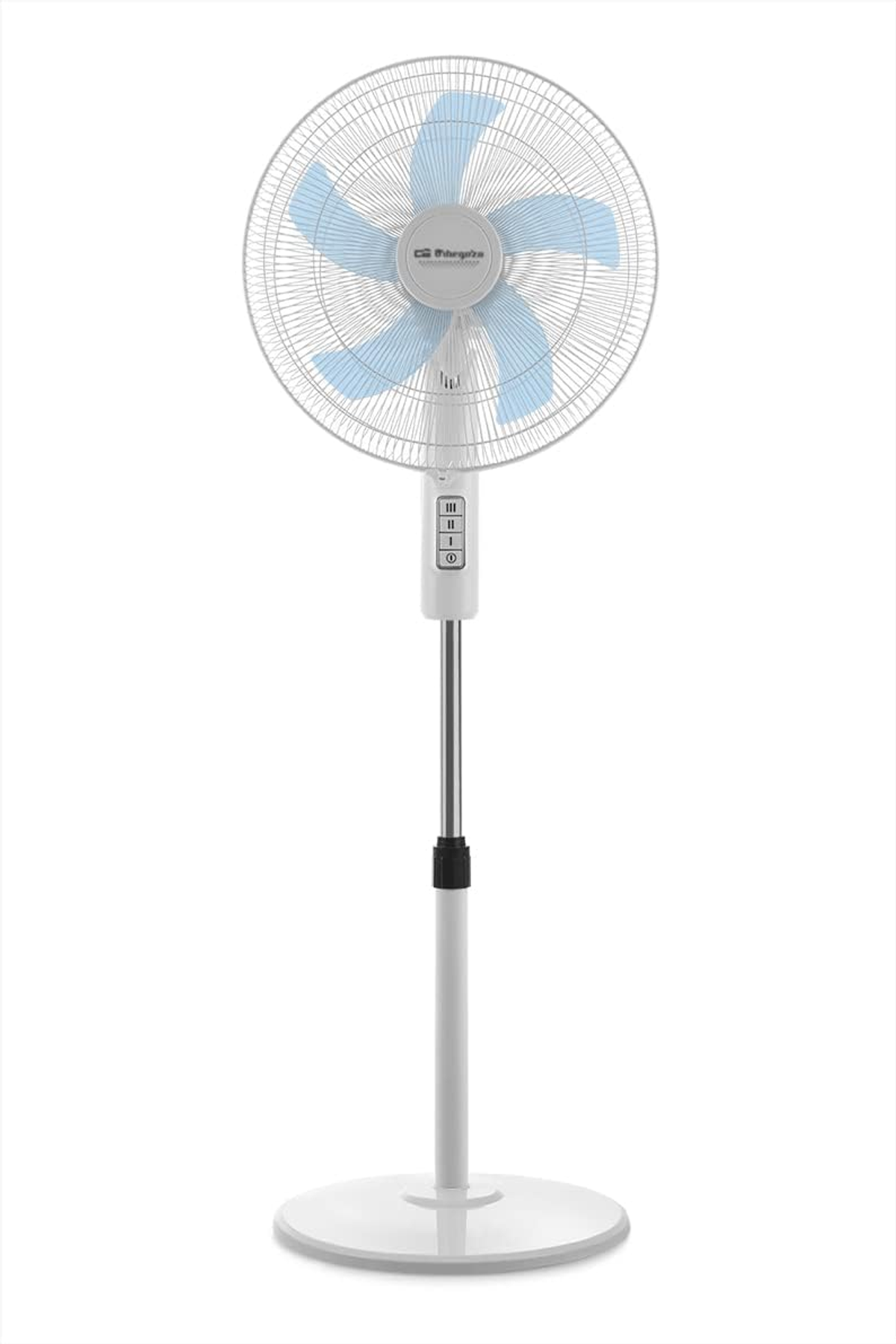 Ventilatore a colonna bianco e blu, su sfondo bianco. Le pale del ventilatore sono blu.