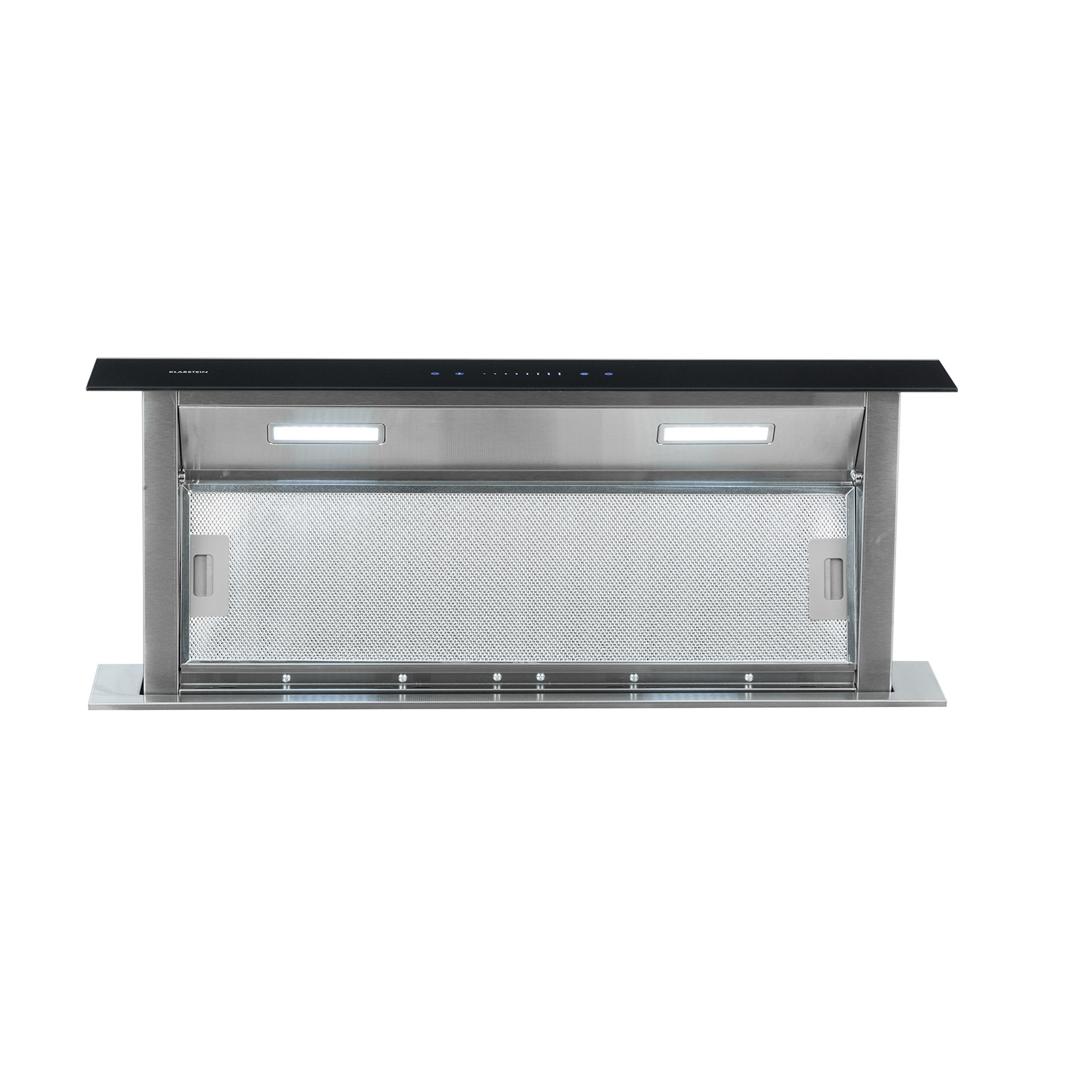 Cappa da cucina moderna, in acciaio inossidabile. Ha luci e un filtro a rete. Lo sfondo è bianco.