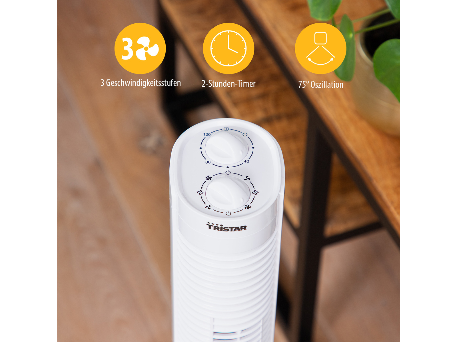 Nahaufnahme eines weißen Turmventilators mit Bedienelementen und Info-Symbolen.