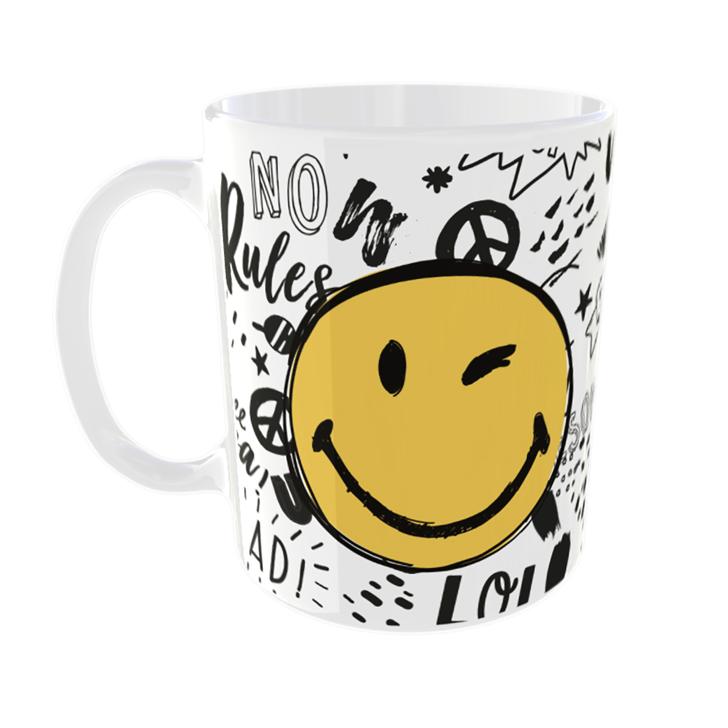 Ein weißer Kaffeebecher mit einem gelben Smiley-Gesicht und verschiedenen schwarzen Kritzeleien und Text auf weißem Hintergrund.