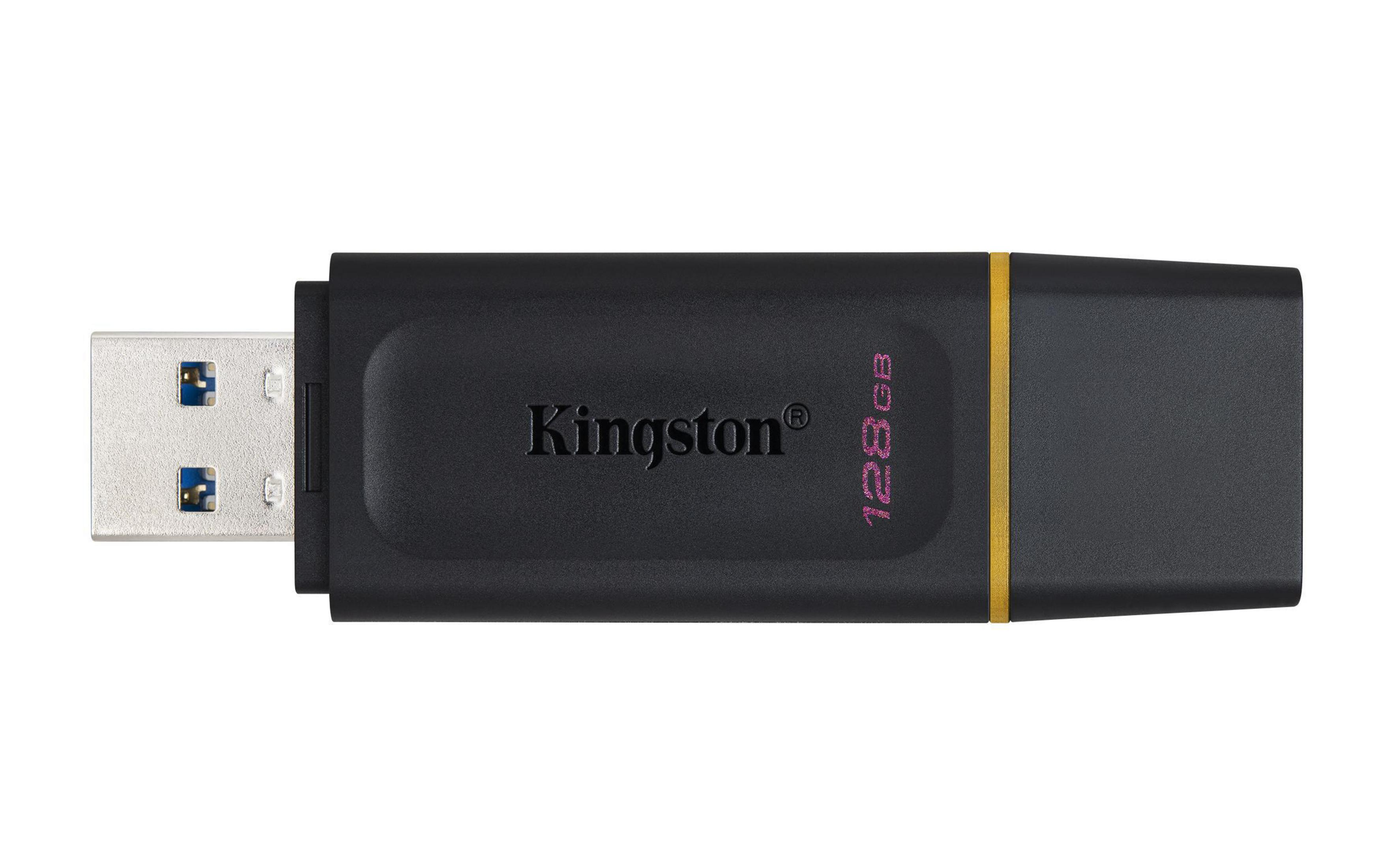 Zbliżenie czarnego napędu flash USB. Ma logo Kingston i pojemność 128 GB.