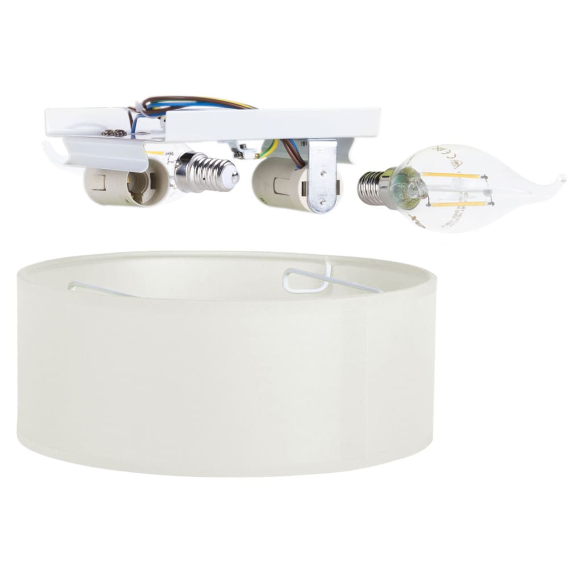 Eine zerlegte Lampe mit Komponenten: weißer Rahmen, Fassungen, Glühbirne und Lampenschirm.