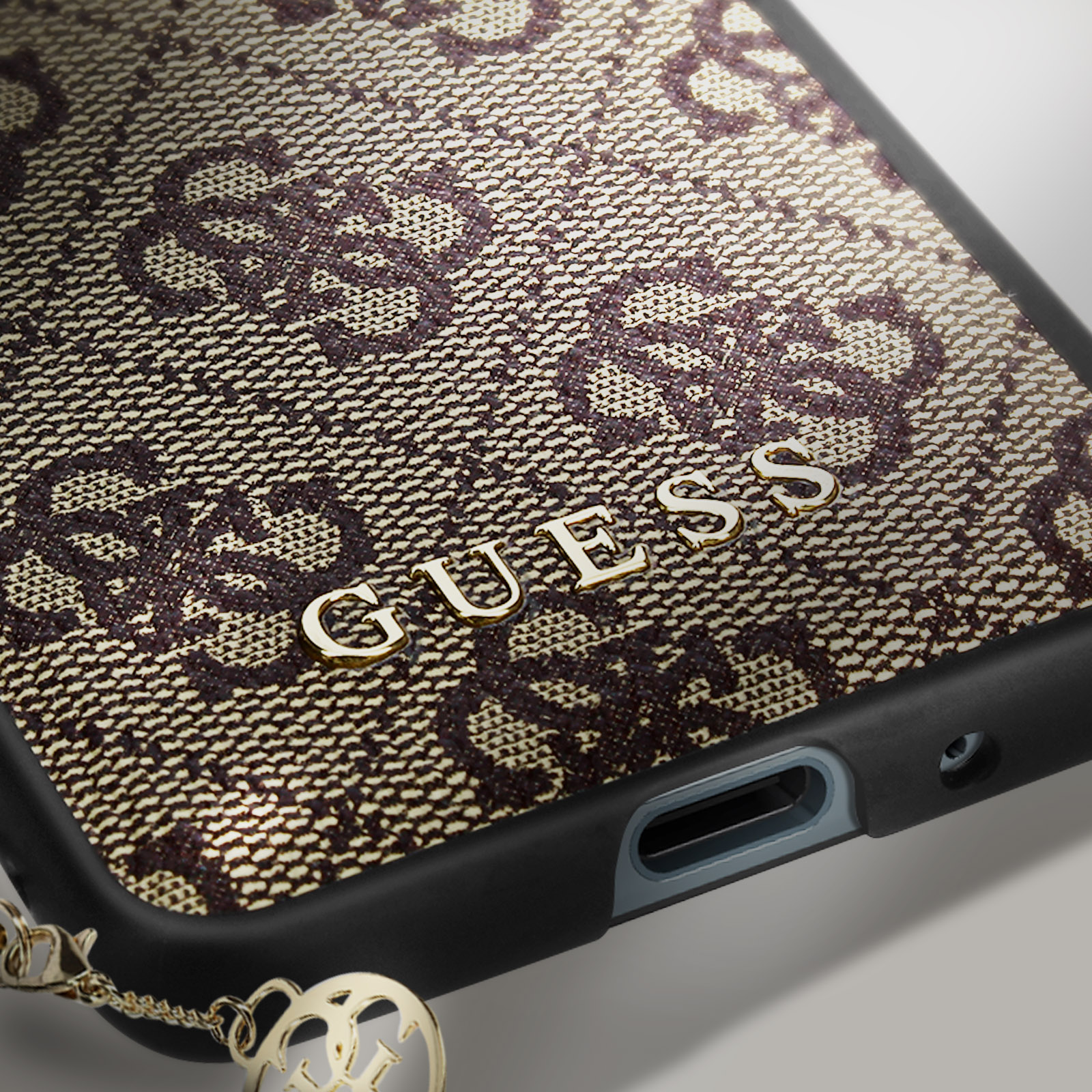 GUESS 4G Charms Hülle, Z Braun Fold4, Galaxy Design Samsung, Backcover, Collection