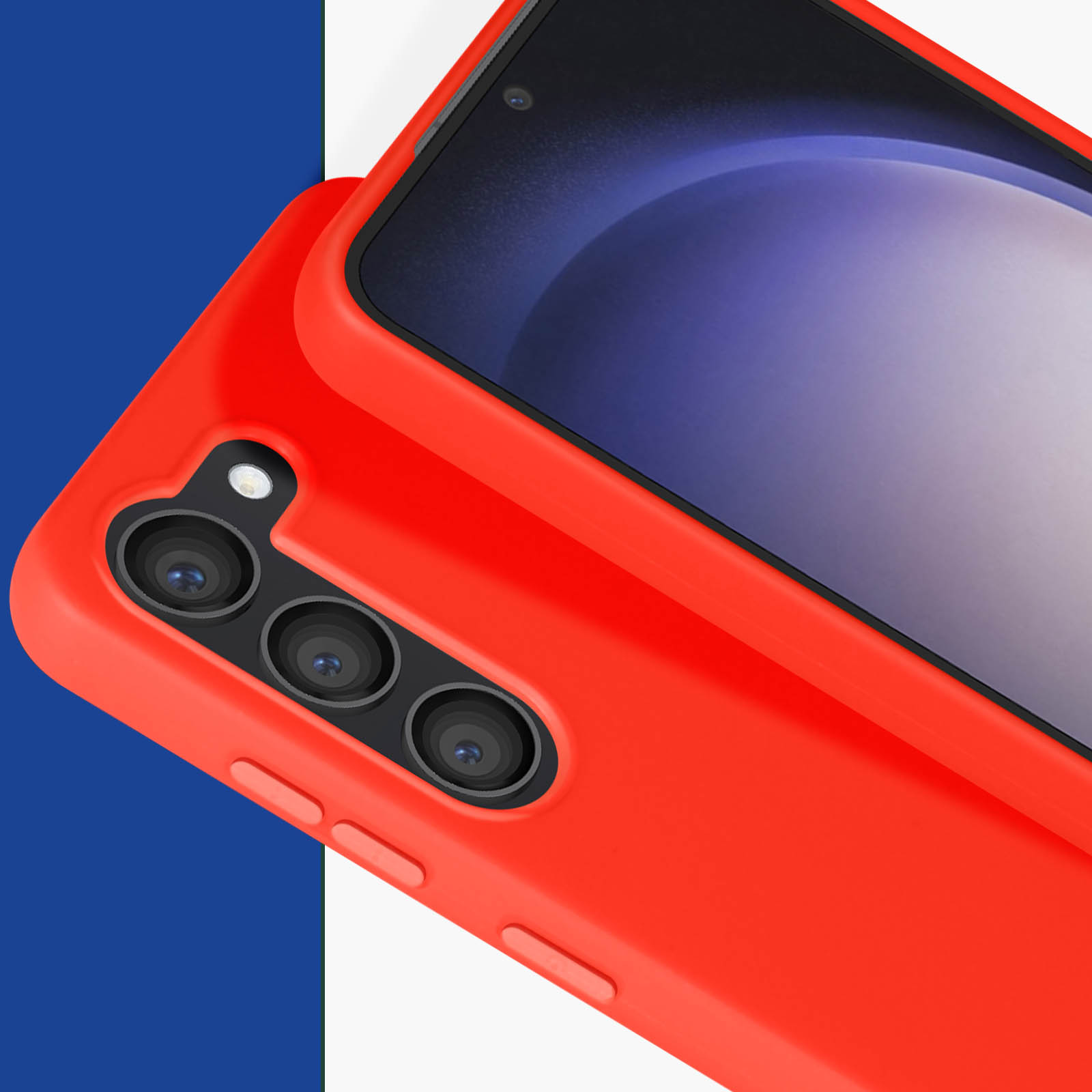 Un primo piano di un telefono con una custodia rossa. Il telefono ha una serie di fotocamere sul retro.