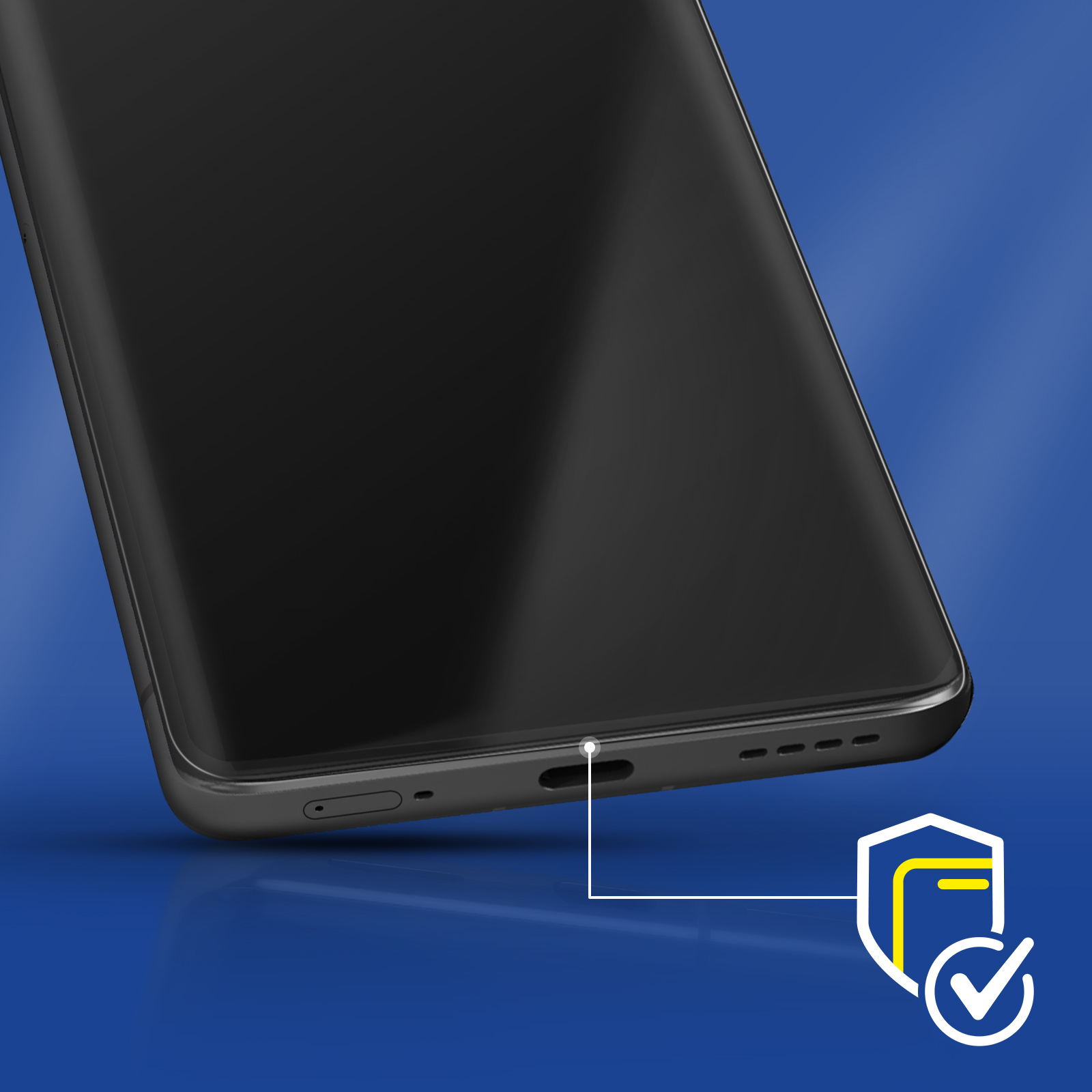 Primo piano di uno smartphone nero con sfondo blu. Un'icona a scudo bianca con un segno di spunta in basso a destra.