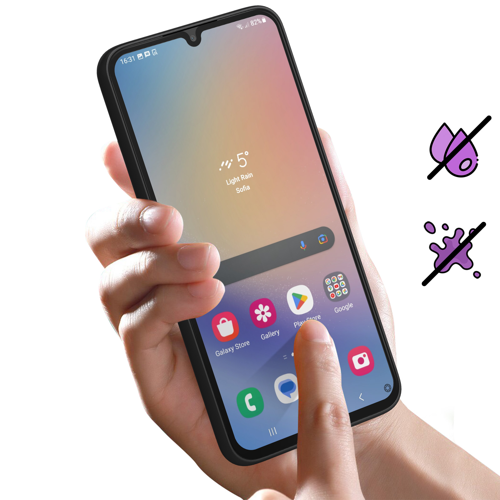 Main touchant l'écran du téléphone montrant des icônes d'applications. Symboles de protection contre l'eau et les dommages.