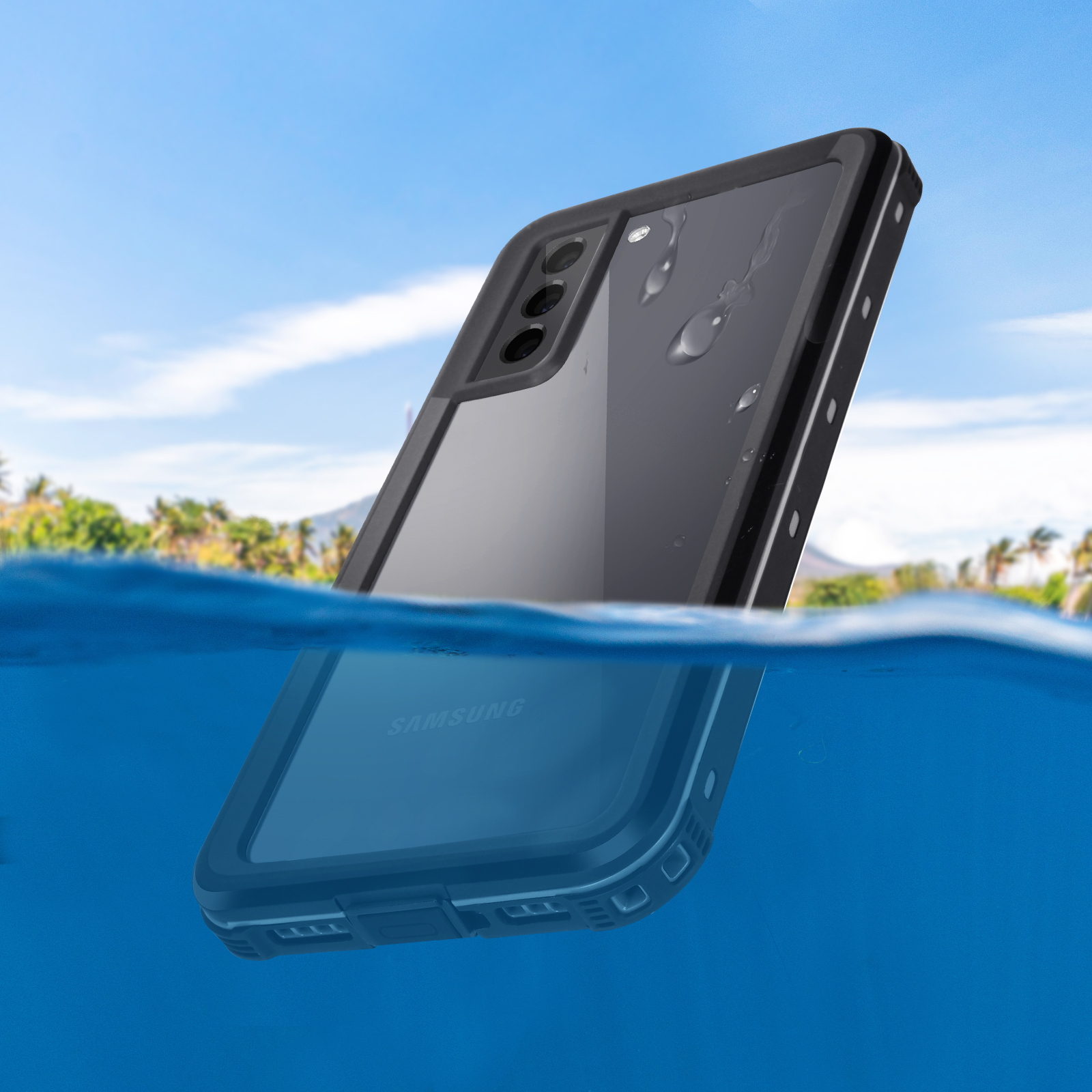 Ein Telefon in einer schwarzen wasserdichten Hülle, unter Wasser getaucht.