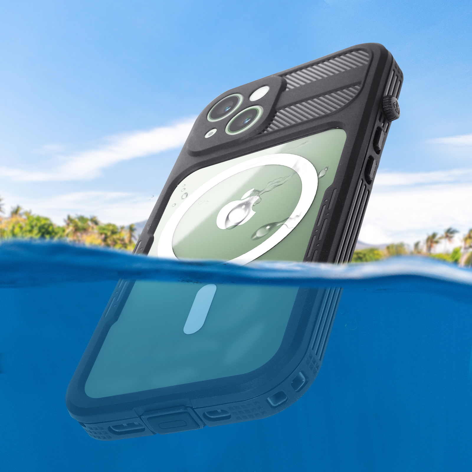 Custodia nera per telefono immersa nell'acqua, con schermo trasparente. Sfondo con scena spiaggia.