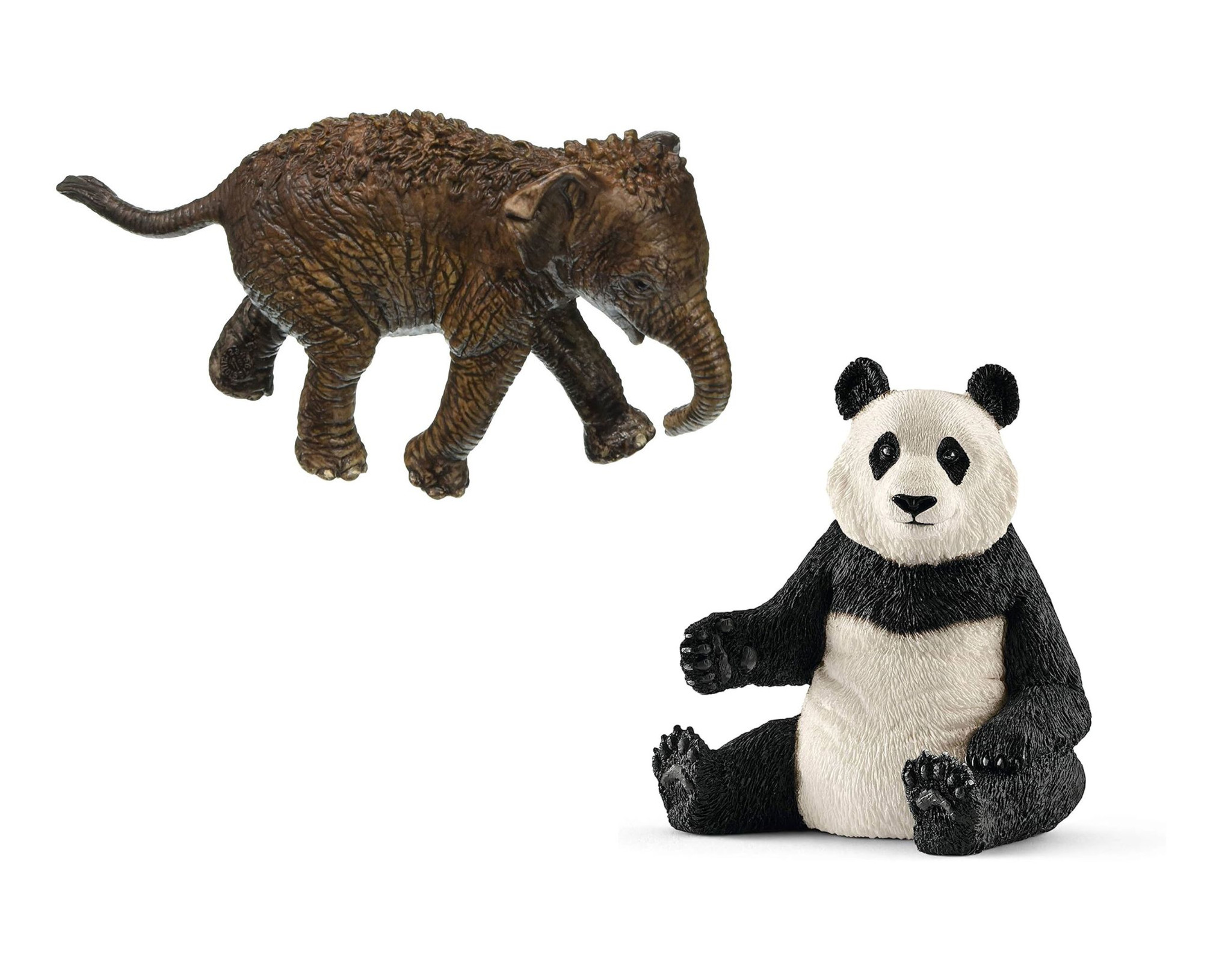 Elefanten- und Panda-Spielzeugfiguren auf weißem Hintergrund.