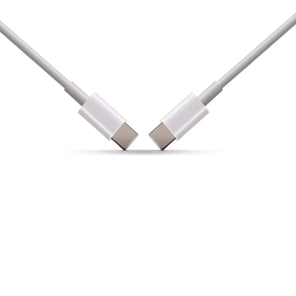 Zwei weiße USB-C-Kabel mit weißen Steckern, die sich auf weißem Hintergrund gegenüberliegen.