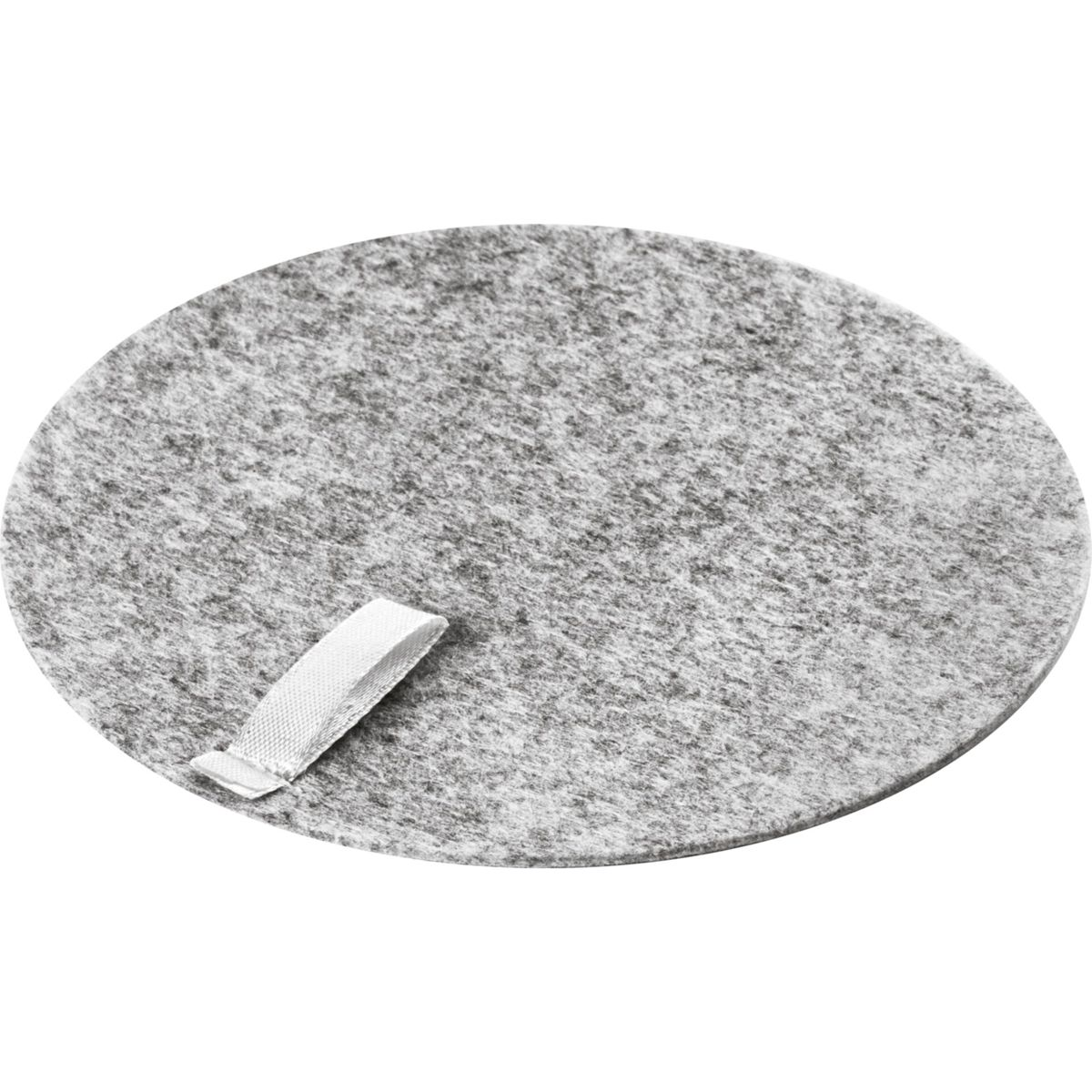 Un sottobicchiere rotondo in feltro grigio con un nastro bianco attaccato al lato.