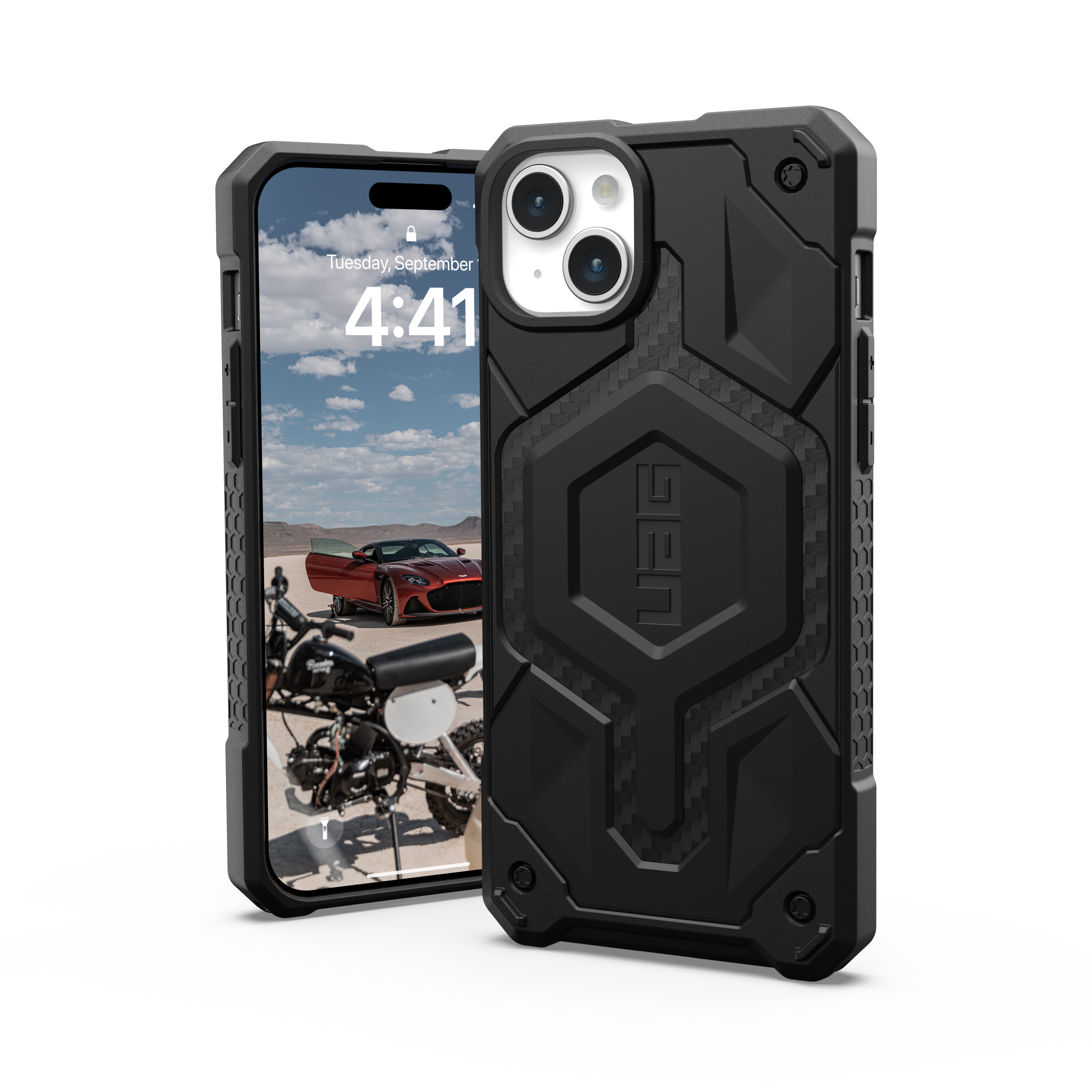 Schwarzes Telefon in robuster Hülle, mit Auto und Motorrad im Hintergrund.