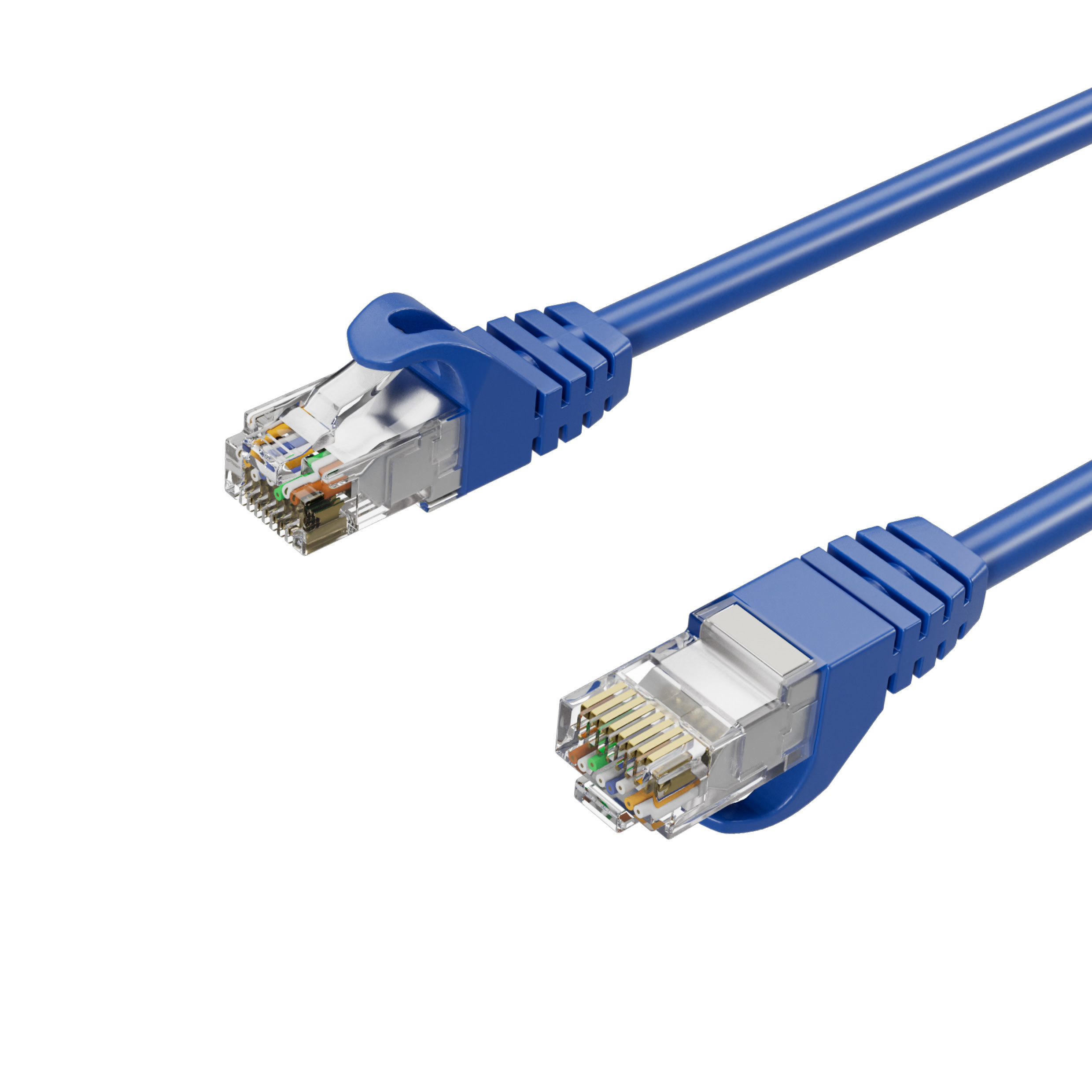 Blaues Ethernet-Kabel mit Steckern an beiden Enden. Isoliert auf weißem Hintergrund.