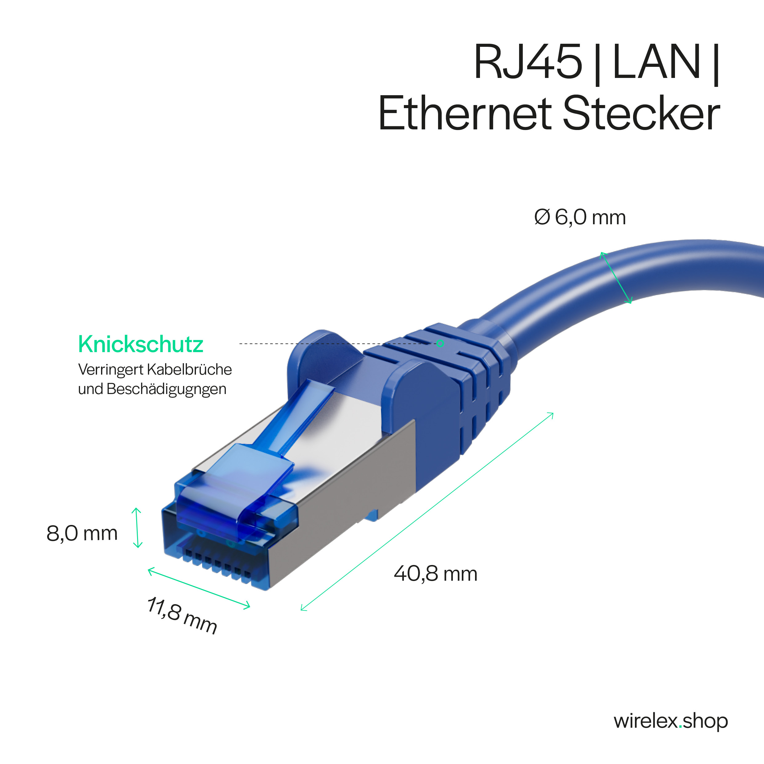 Blauer RJ45 Ethernet-Anschluss mit beschrifteten Abmessungen. Der Stecker ist an einem blauen Kabel.