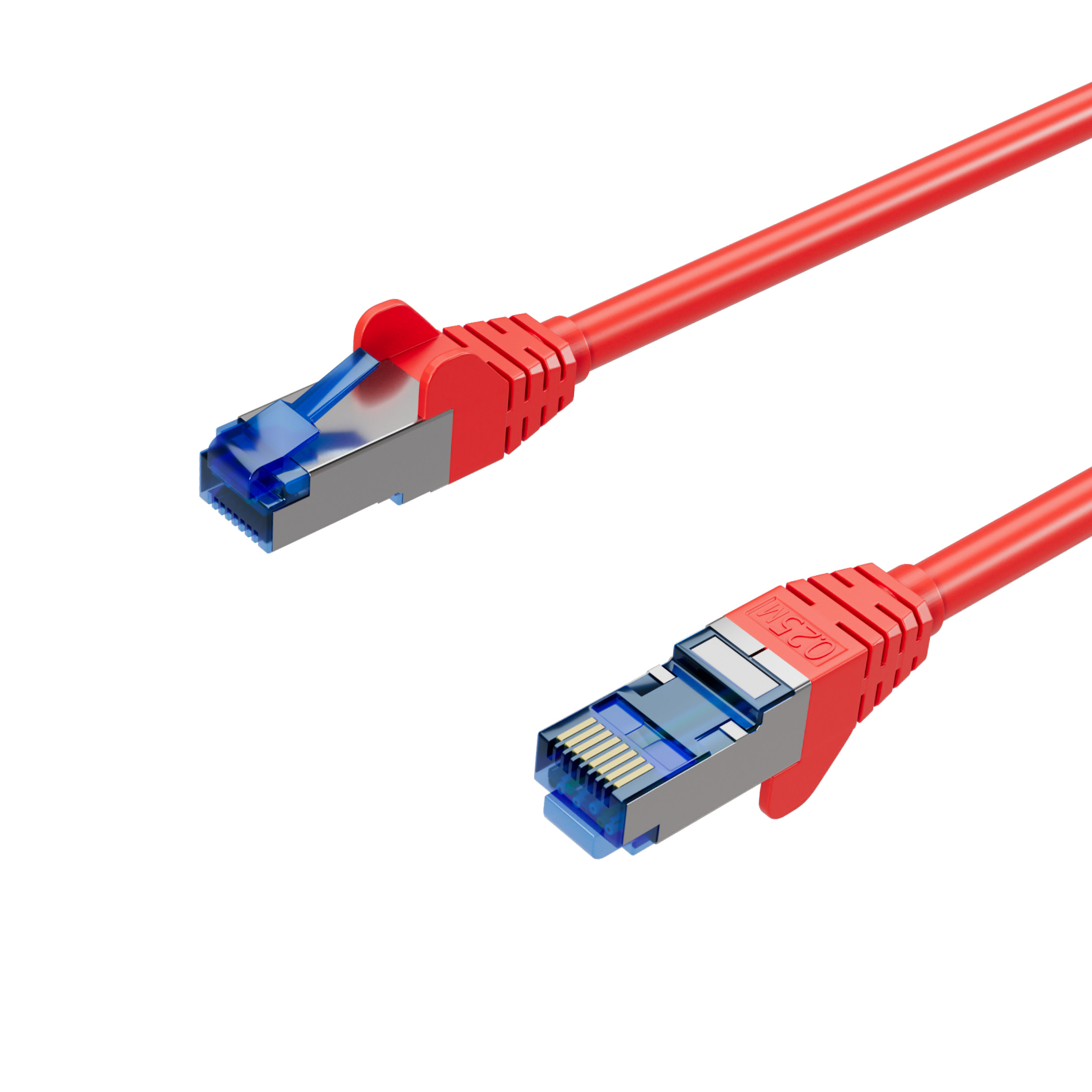 Rotes Ethernet-Kabel mit blauen Steckern, schräge Ansicht. Metallabschirmung und klarer Kunststoff sichtbar.
