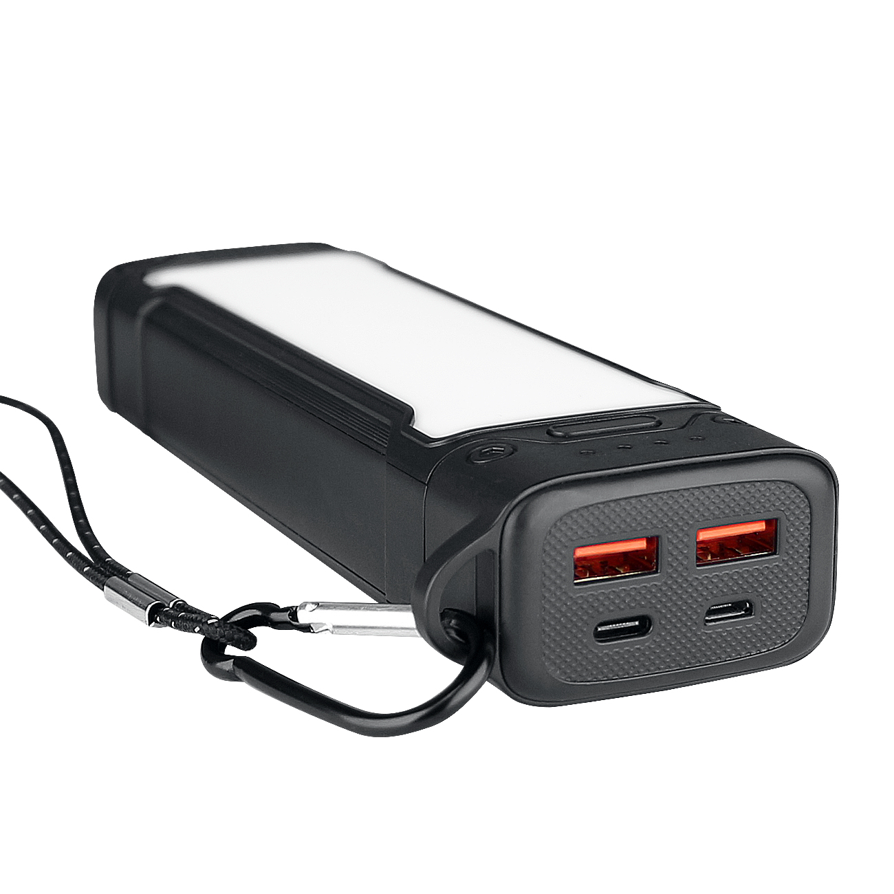 Schwarze Powerbank mit weißem Licht und zwei USB-Anschlüssen, ein Karabinerhaken an einer schwarzen Schnur.