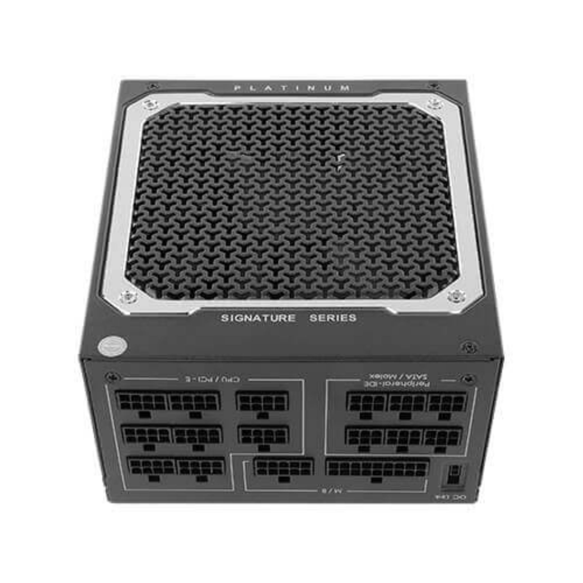 Czarny zasilacz z siatkową górą i różnymi złączami.