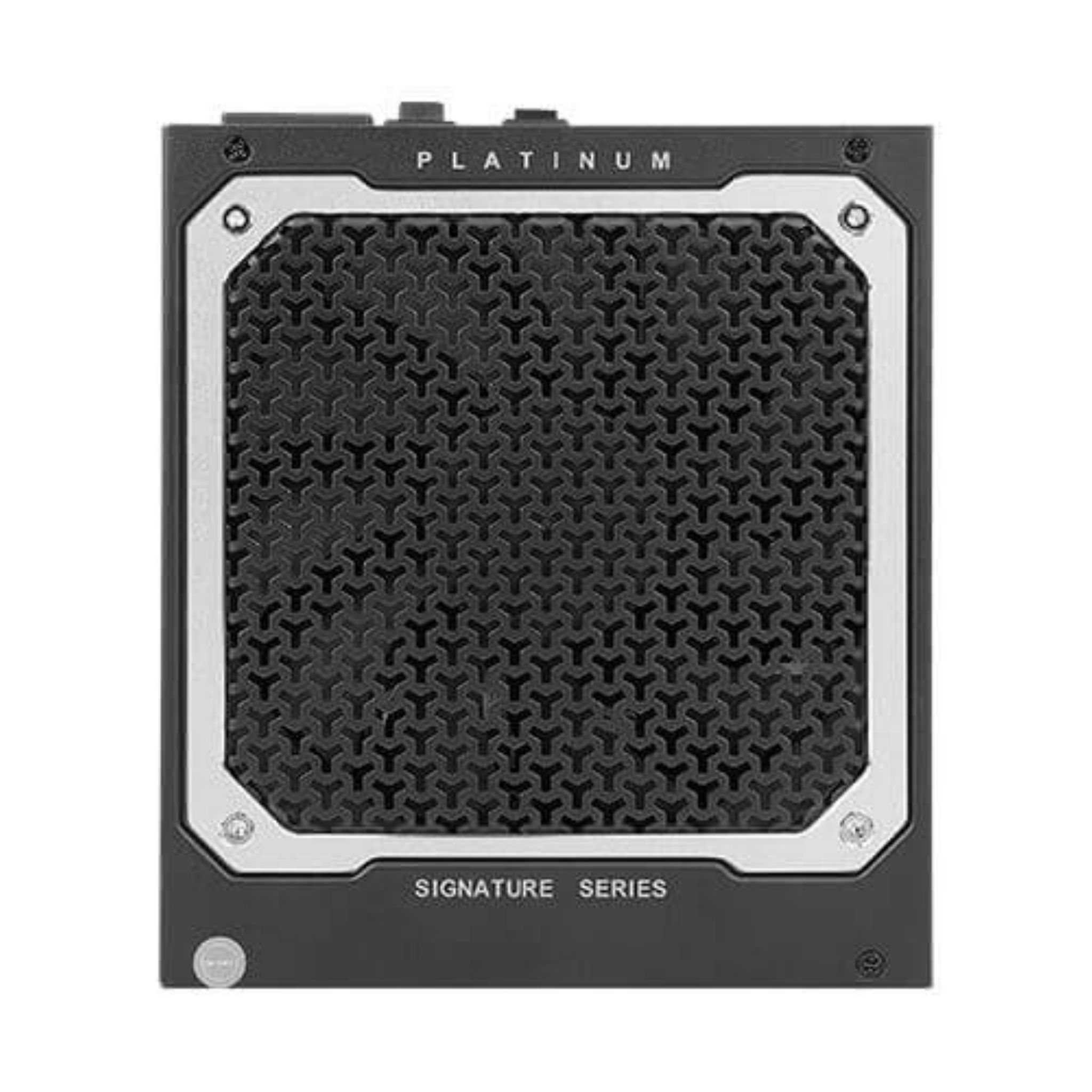 Czarny zasilacz komputerowy z kratką o strukturze plastra miodu i srebrnymi akcentami na białym tle.