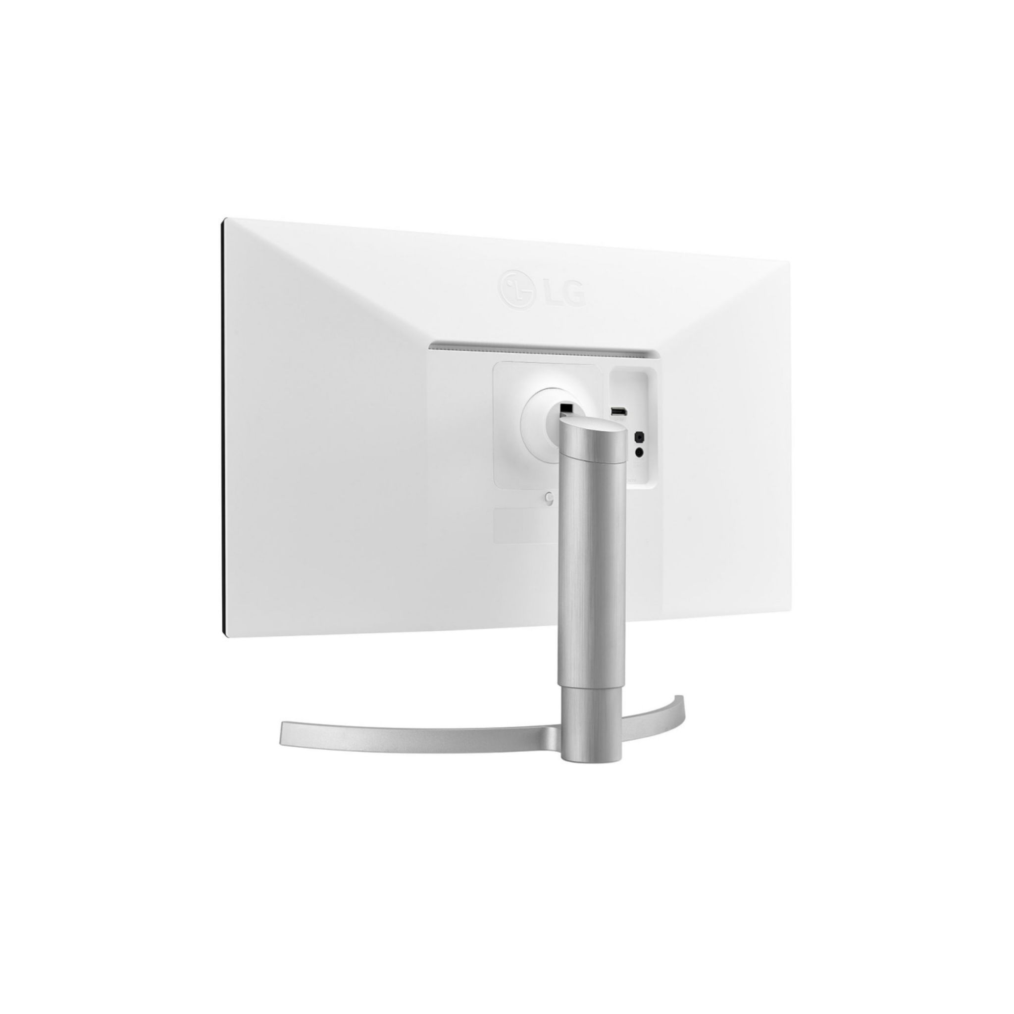 Vista posteriore del monitor LG bianco. Ha un supporto argentato con base curva e alcune porte.