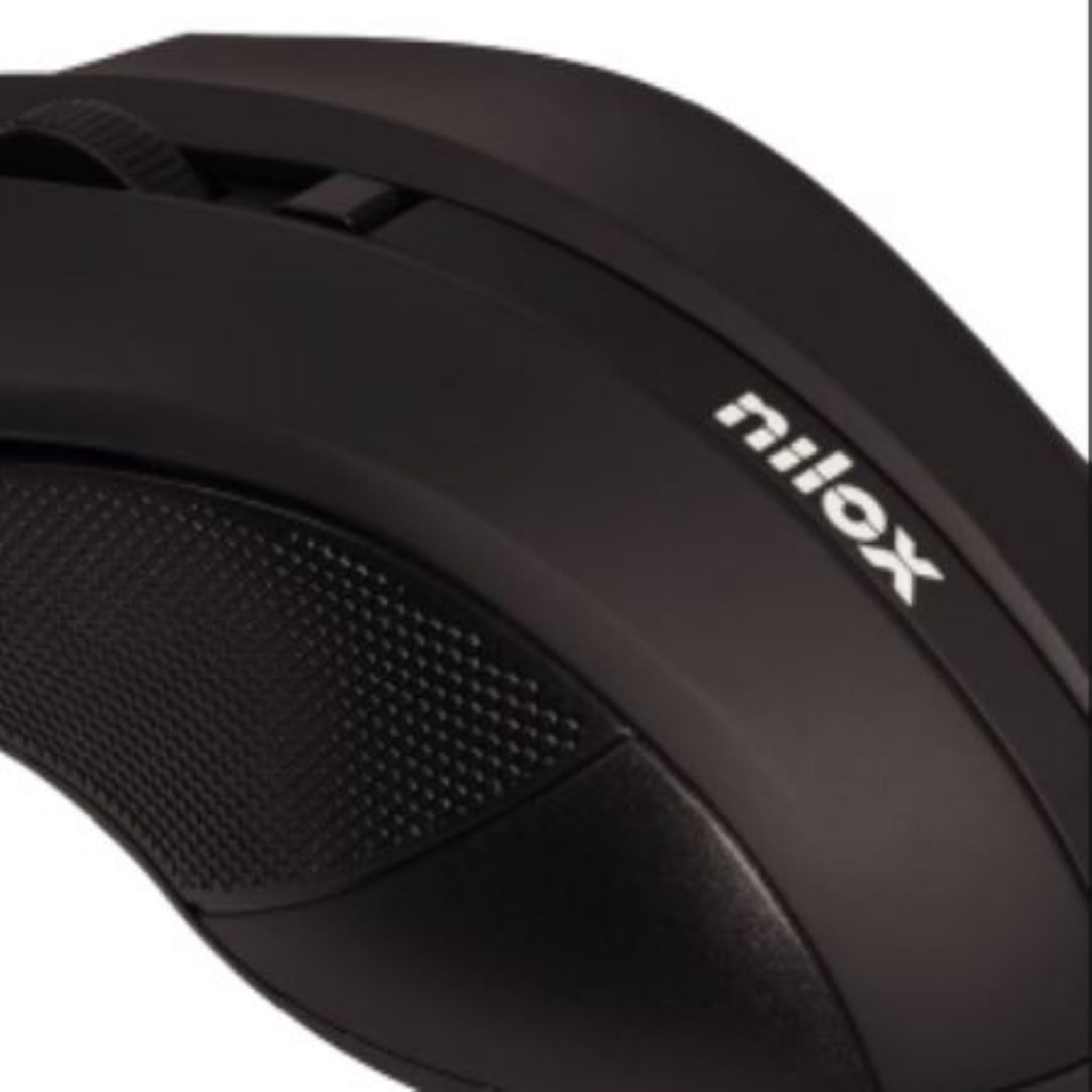 Mouse nero per computer con impugnatura testurizzata e logo "nilox".