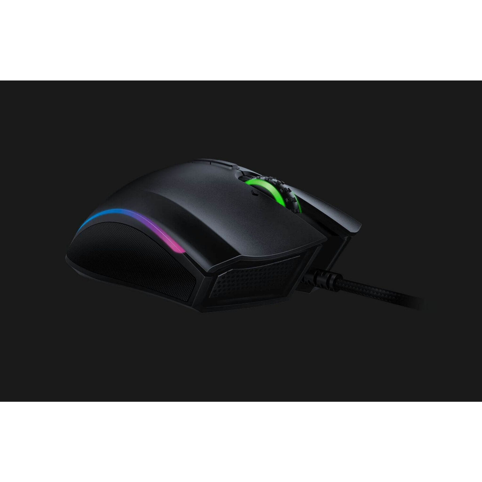 Schwarze Gaming-Maus mit geschwungenem Design, schwarzem Kabel und farbenfrohem Lichtbalken. Der Hintergrund ist dunkel.