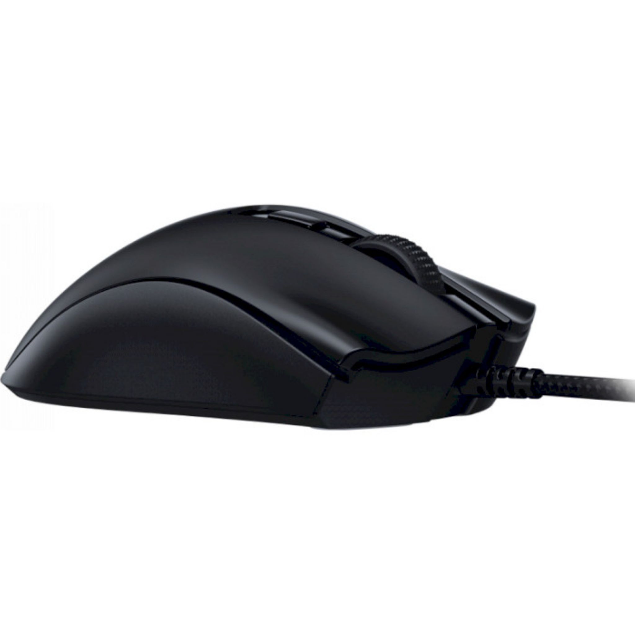 Schwarze Gaming-Maus, Seitenansicht. Kabel angeschlossen, Scrollrad sichtbar.