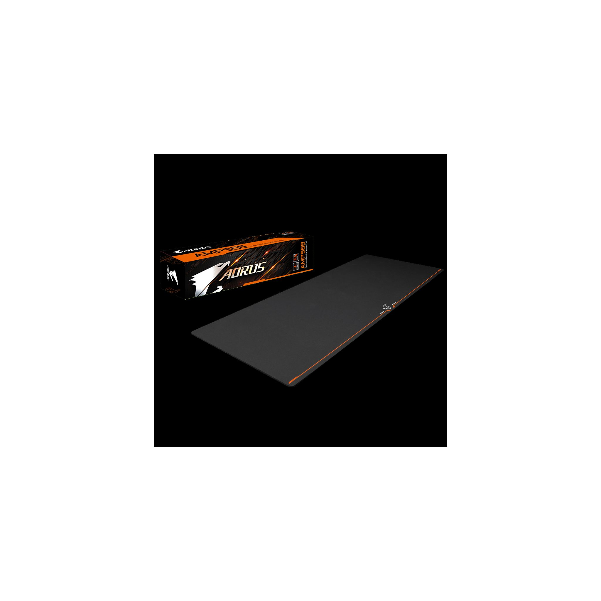 Zwarte Aorus muismat met oranje rand en een doos. De achtergrond is donker.