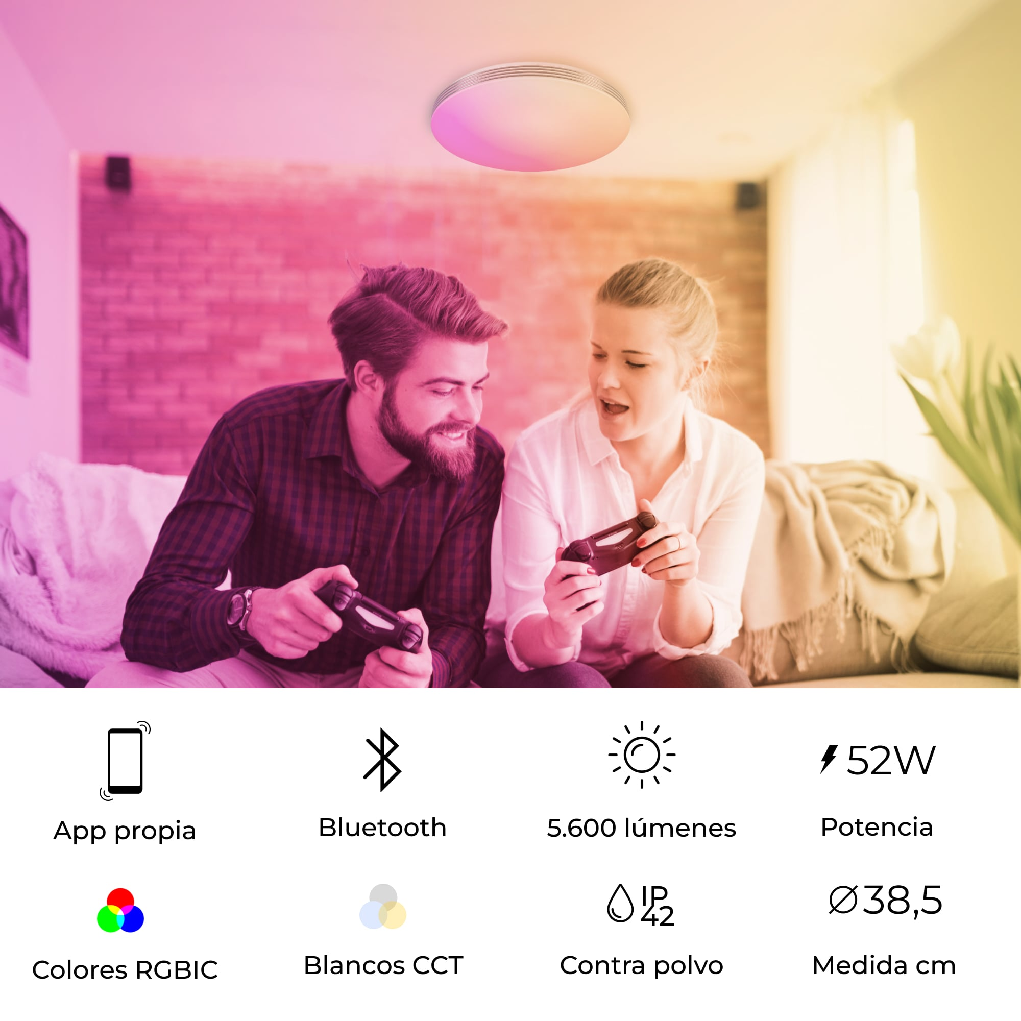 Para gra w gry wideo. Świeci lampa sufitowa. Ikony aplikacji, bluetooth i innych specyfikacji są wyświetlane.