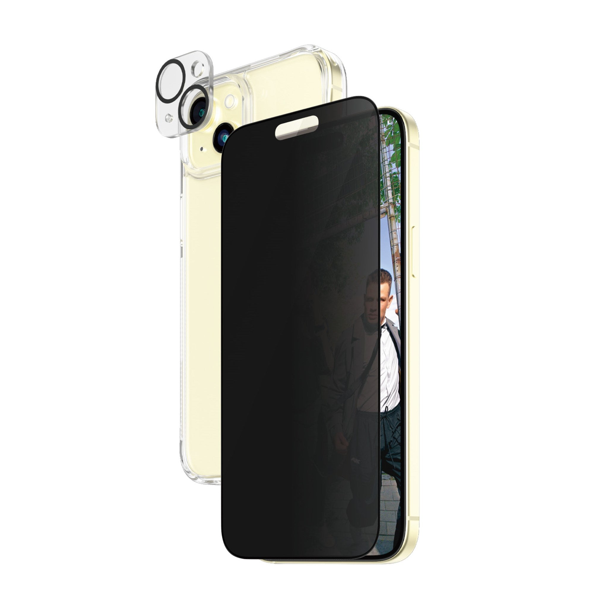 Telefono con protezione schermo e copriobiettivo fotocamera. Scena esterna sullo schermo.