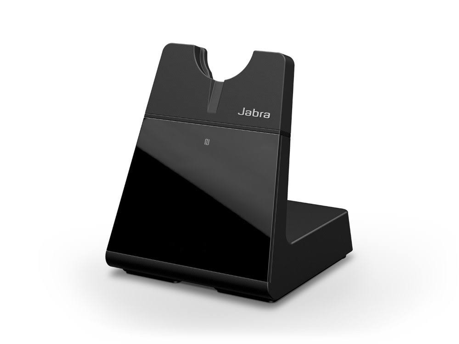 Czarna stacja ładująca Jabra o zakrzywionej konstrukcji, odpowiednia dla zestawu słuchawkowego, na białej powierzchni.