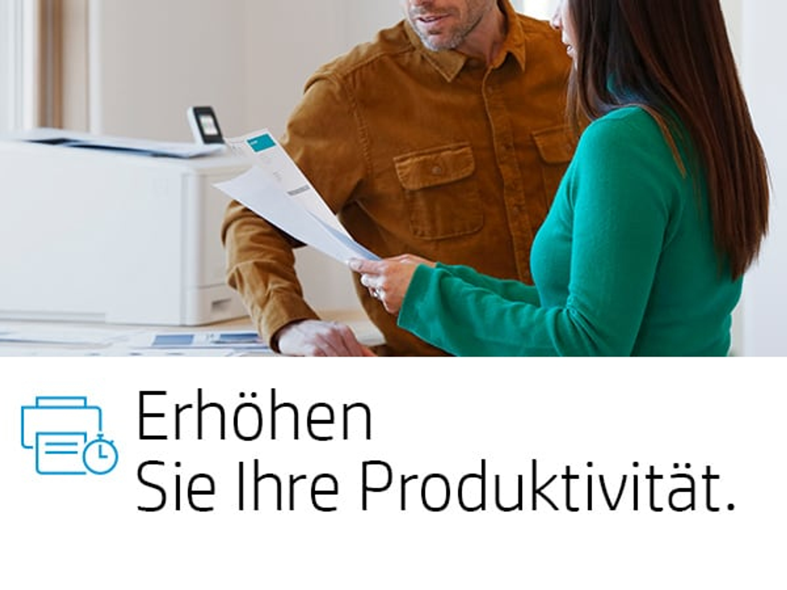 Dwie osoby przeglądają dokumenty. Tekst mówi: 'Zwiększ swoją produktywność'.