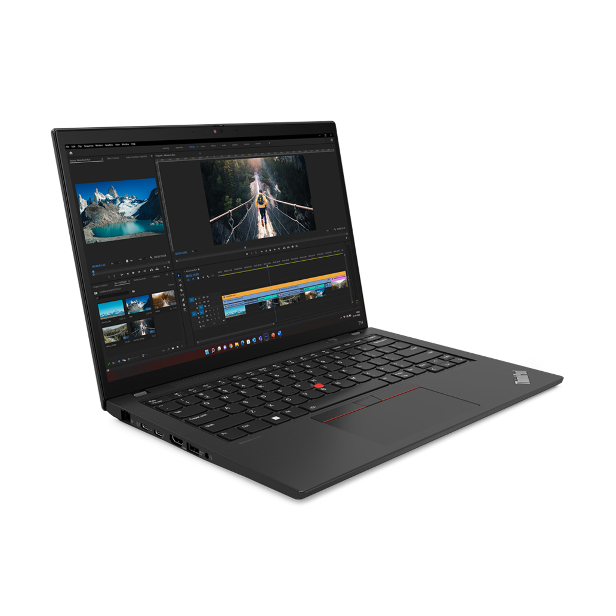 Schwarzer Laptop mit Bildschirm, der Videoschnittsoftware zeigt, auf weißer Oberfläche.