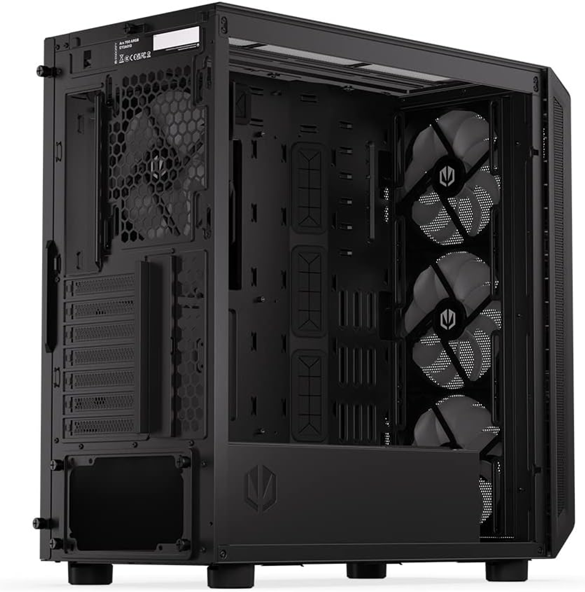 Czarna obudowa komputera z otwartym panelem bocznym, pokazująca komponenty wewnętrzne i wentylatory.