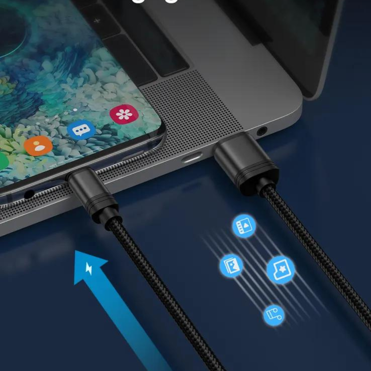 Ein Telefon, das über ein schwarzes Ladekabel mit einem Laptop verbunden ist. Symbole umgeben das Kabel.