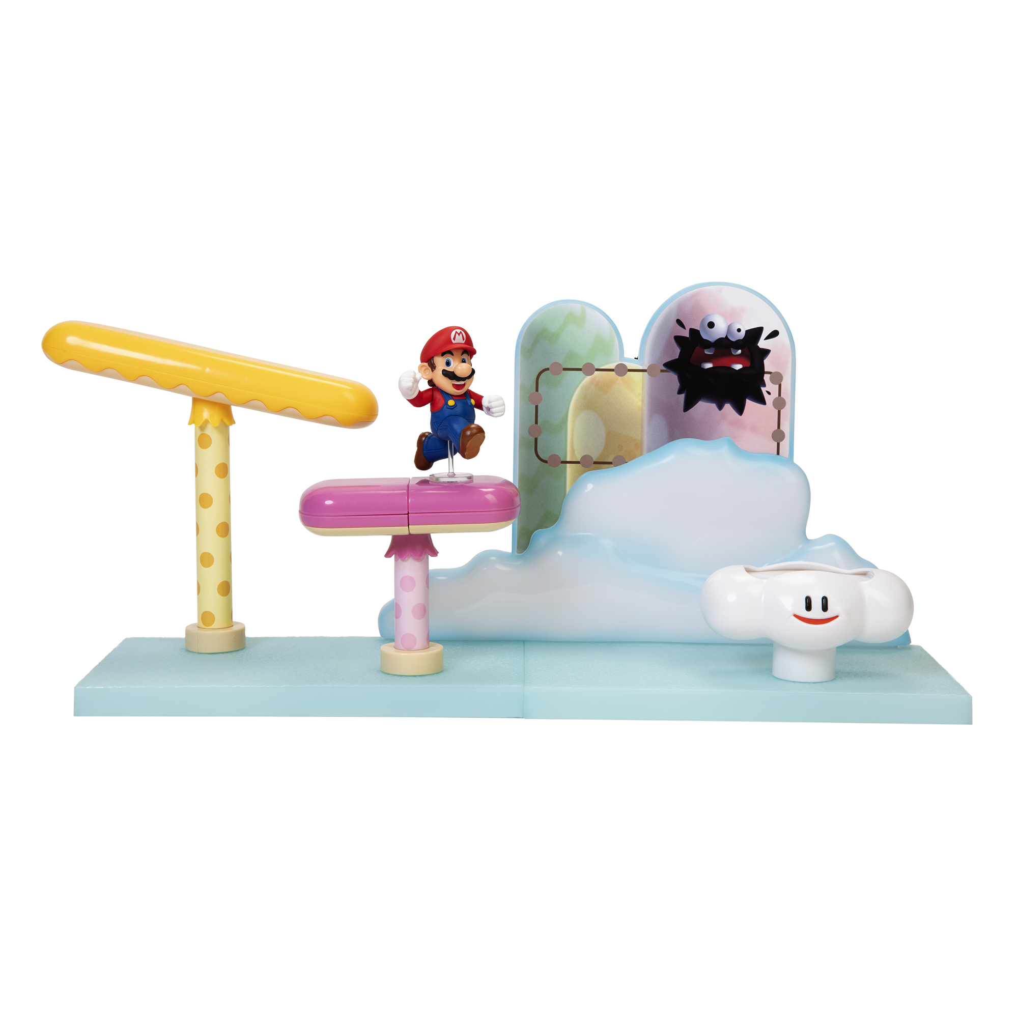 Figura de Mario salta en plataforma en un set de juego de Super Mario.