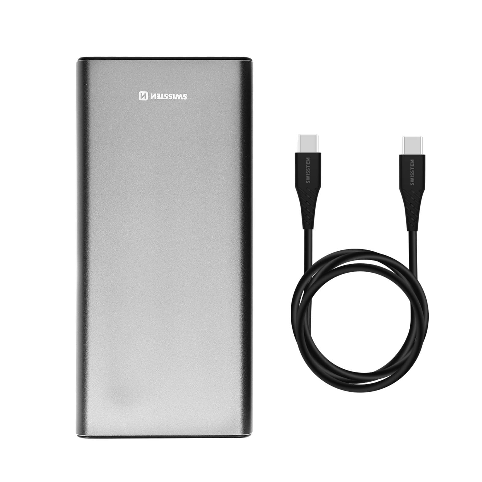 Eine silberne Powerbank und ein schwarzes Ladekabel mit weißem Text, auf weißem Hintergrund.