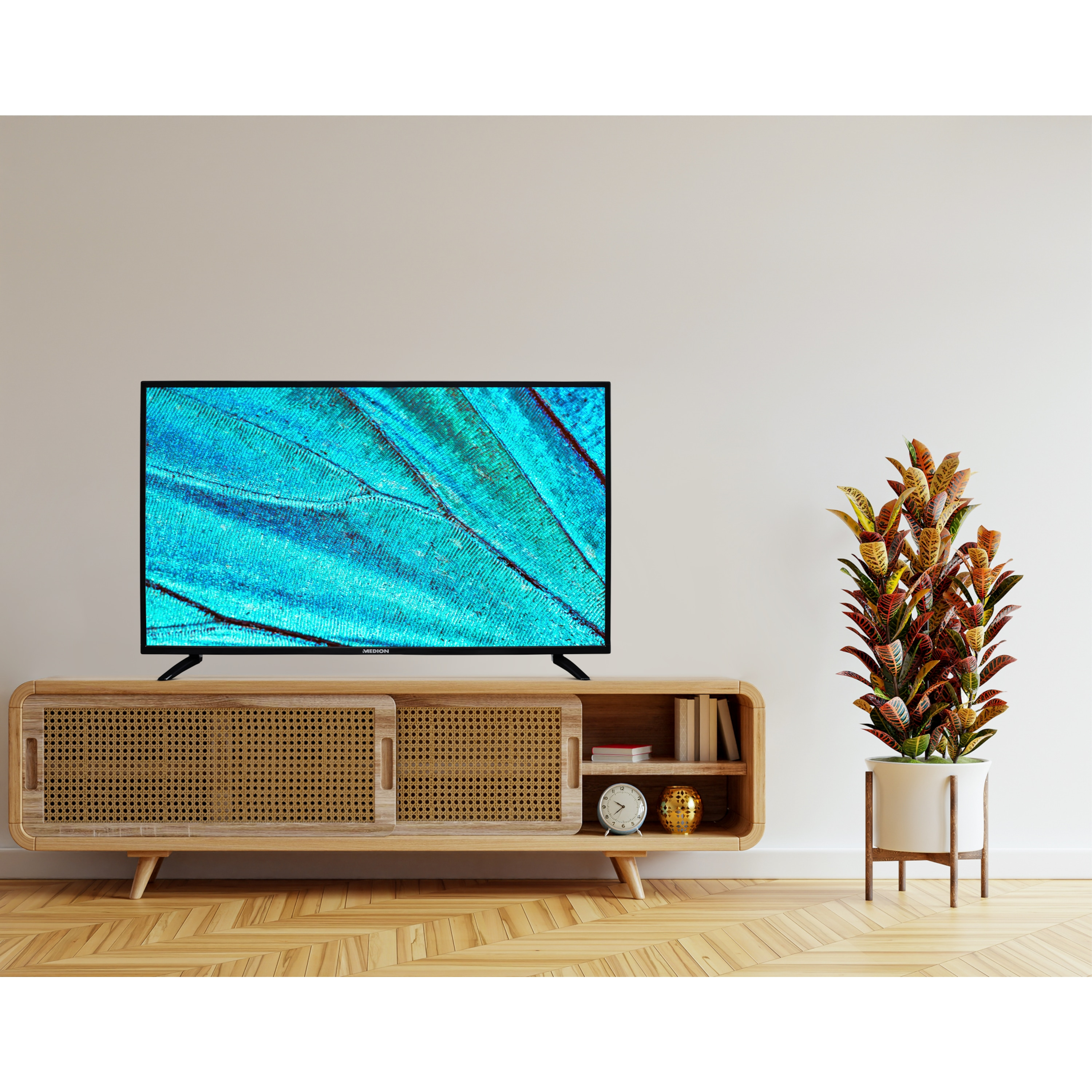 X14315 SMART-TV, ready, Ultra HD, LCD Fernseher 42,5 MEDION HD LIFE® Display, 108 (Flat, VIDAA) Triple PVR Zoll Bluetooth®, 43\'\' Tuner, / HDR, cm, HD CI+